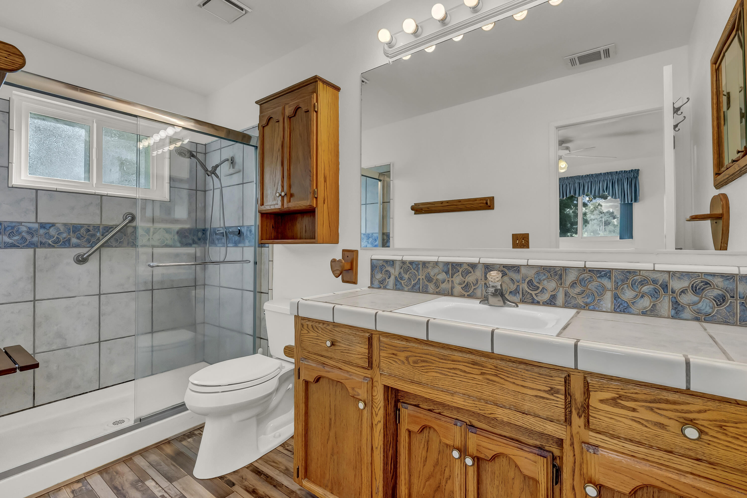 18002 320 Rd, Springville, CA 93265