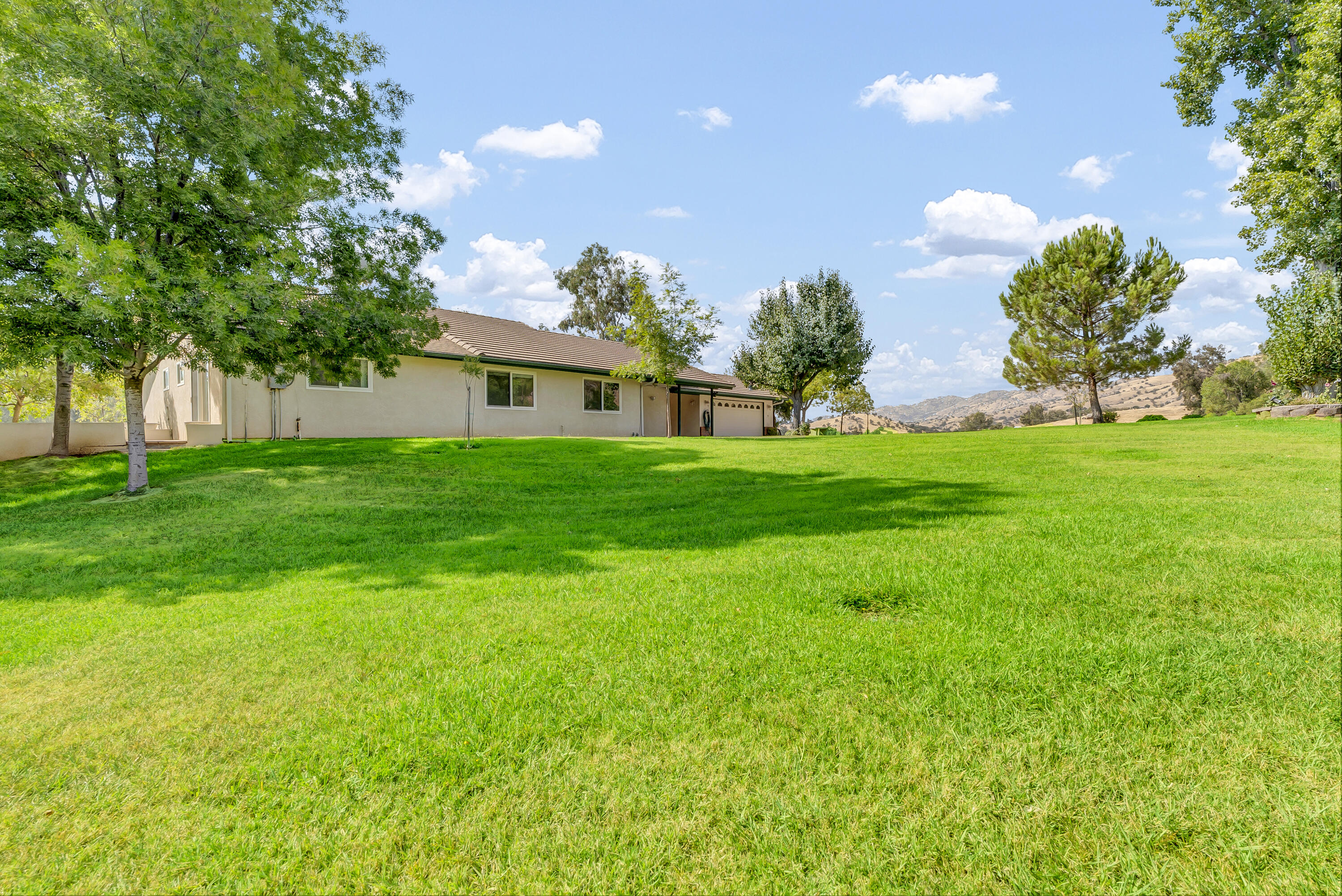 18002 320 Rd, Springville, CA 93265