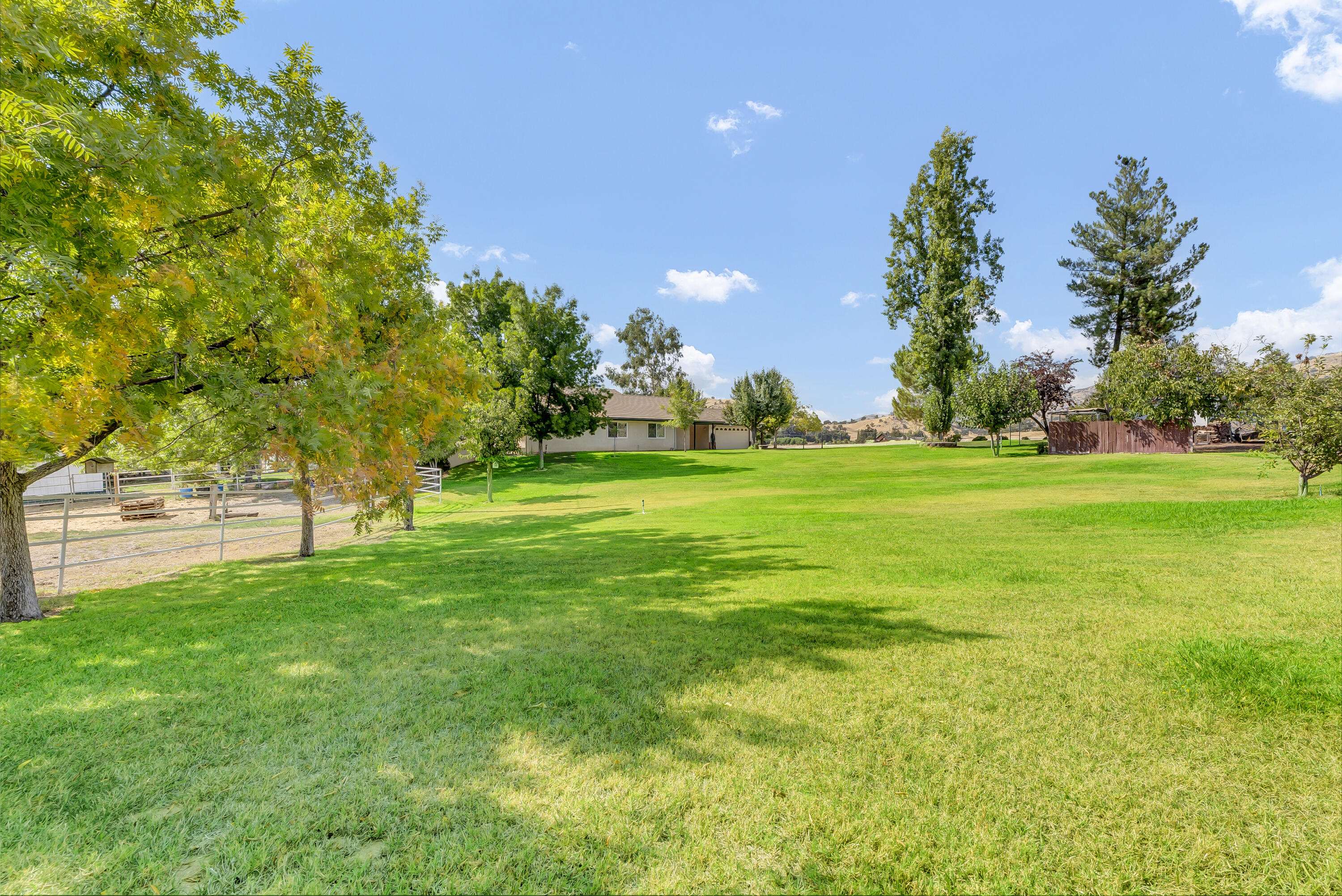18002 320 Rd, Springville, CA 93265