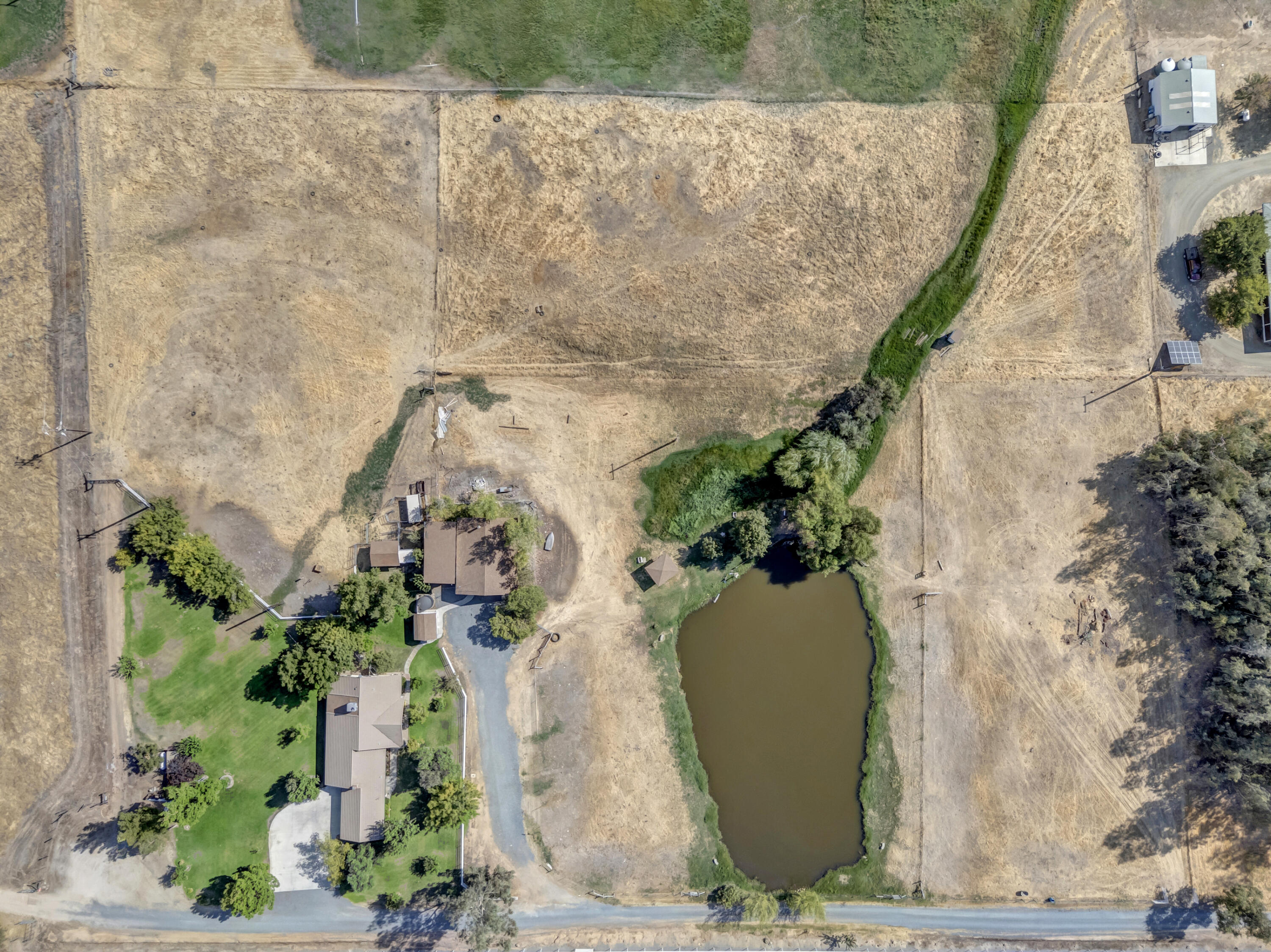 18002 320 Rd, Springville, CA 93265