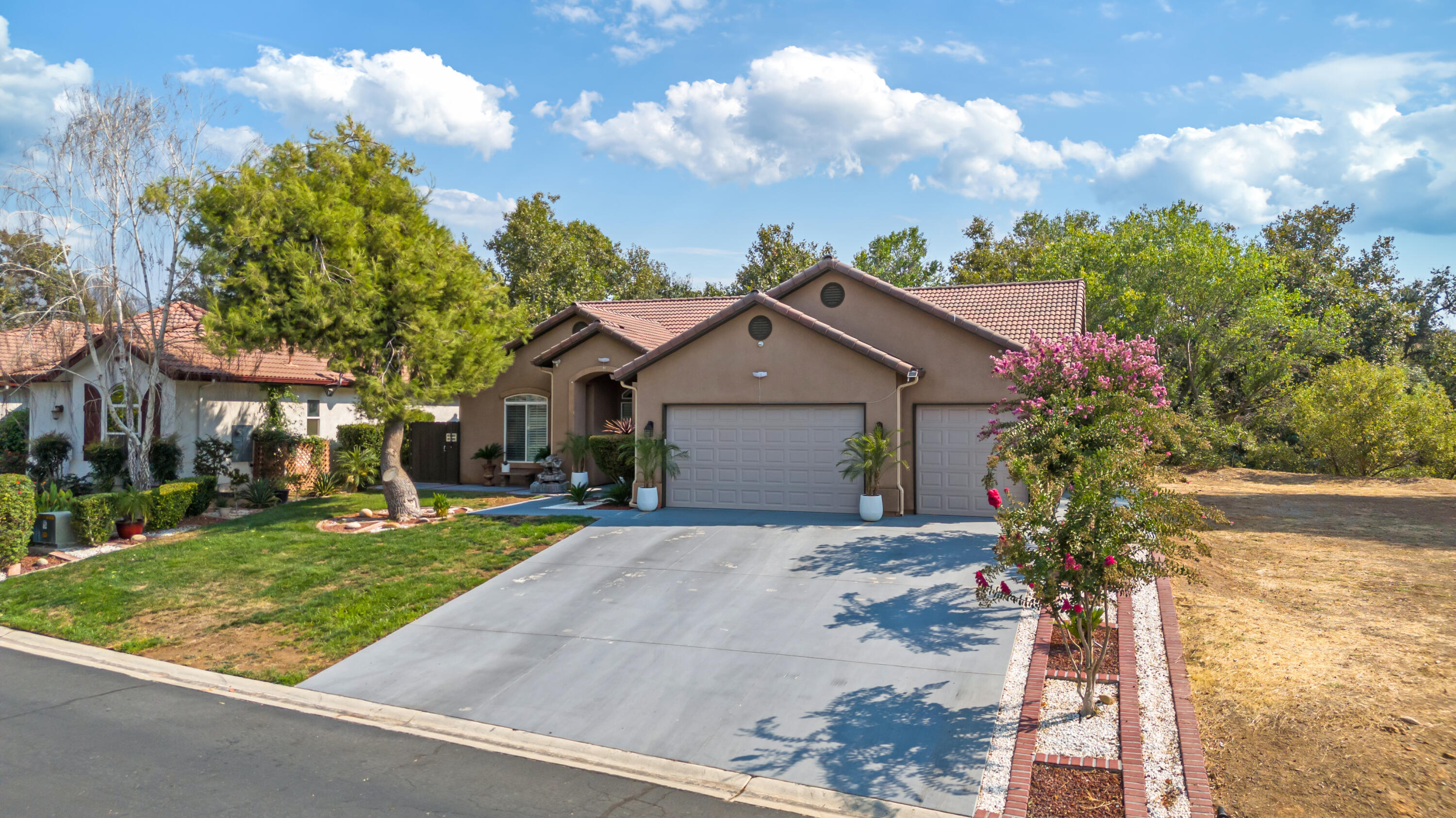 32937 Riverside Dr, Springville, CA 93265