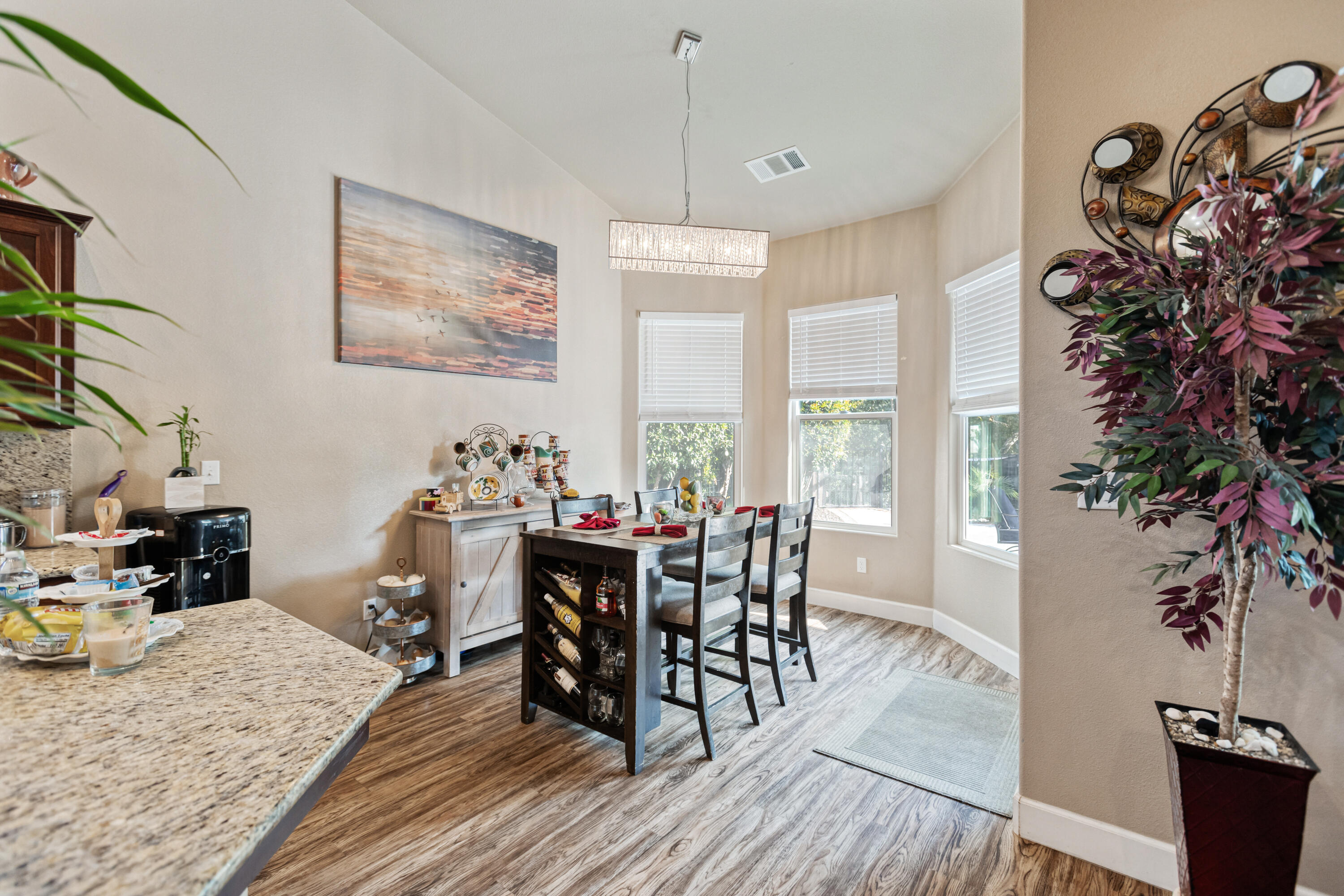 32937 Riverside Dr, Springville, CA 93265