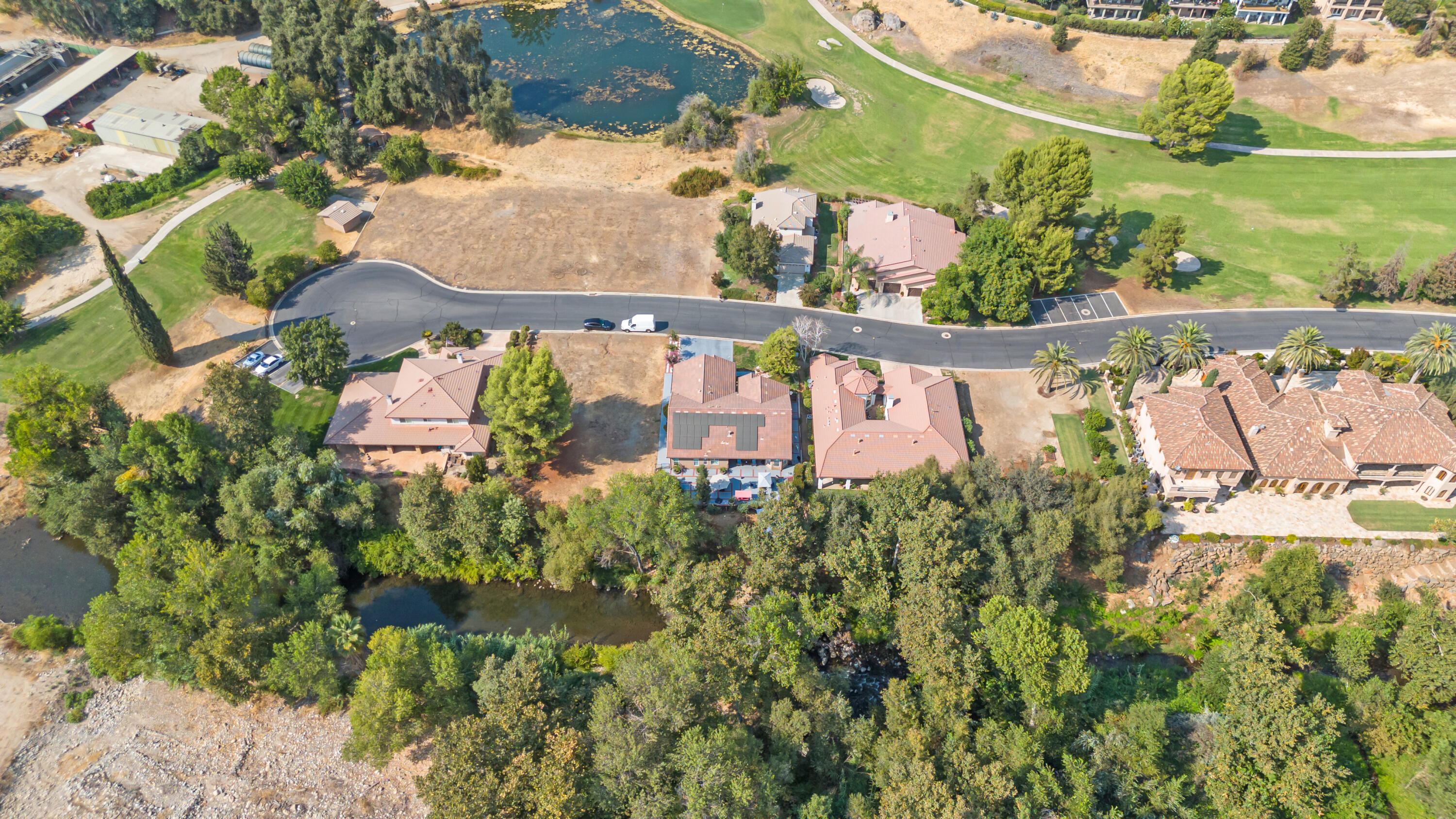 32937 Riverside Dr, Springville, CA 93265