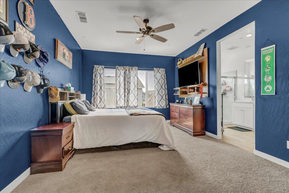 1769 N Jennie Lake Trl, Hanford, CA 93230