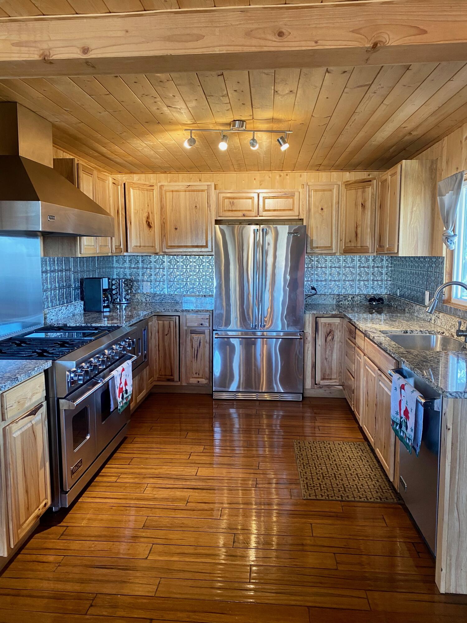 45580 Half Circle Eleven, California Hot Springs, CA 93207