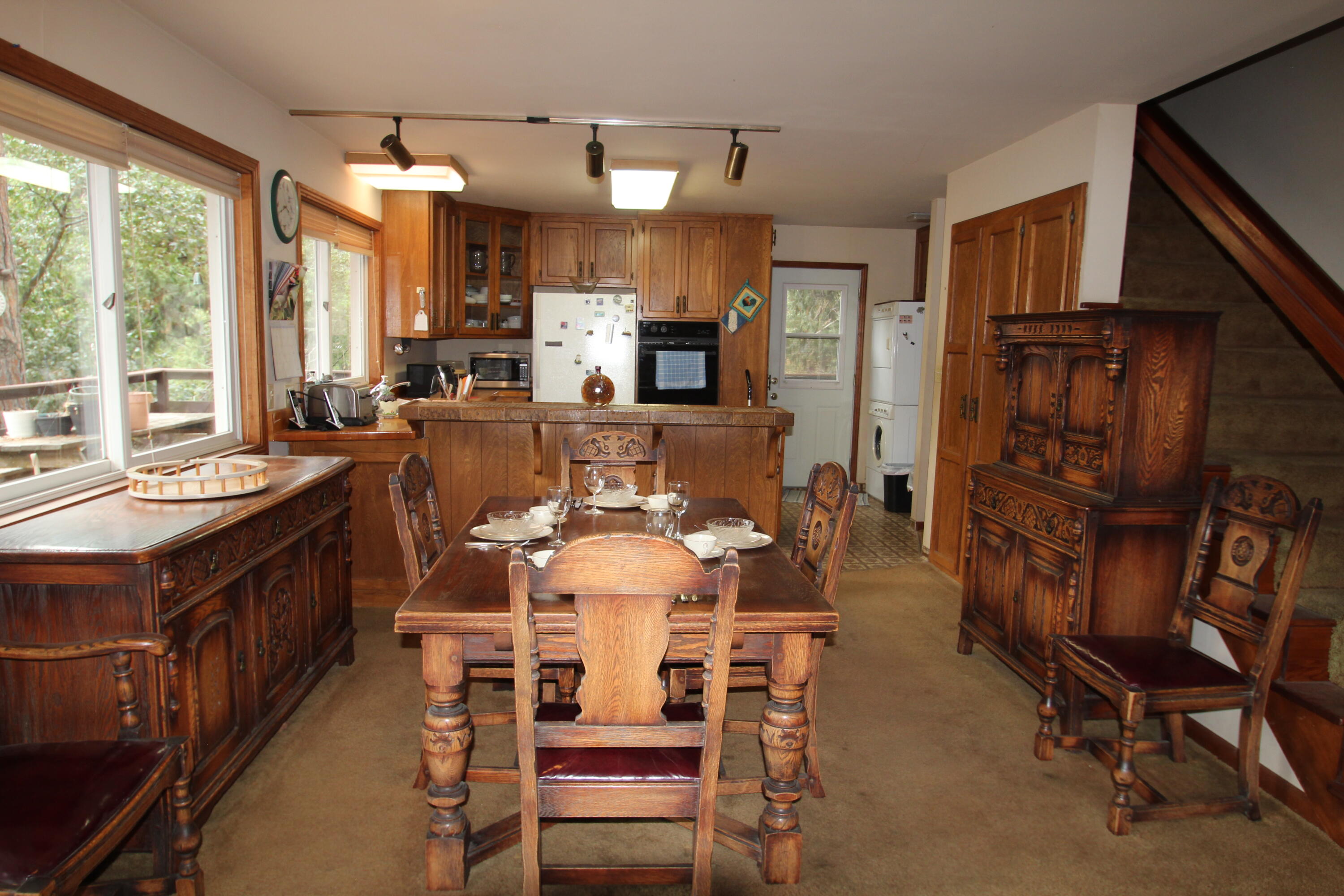 340 Mariposa Dr, Pierpoint Springs, CA 93265