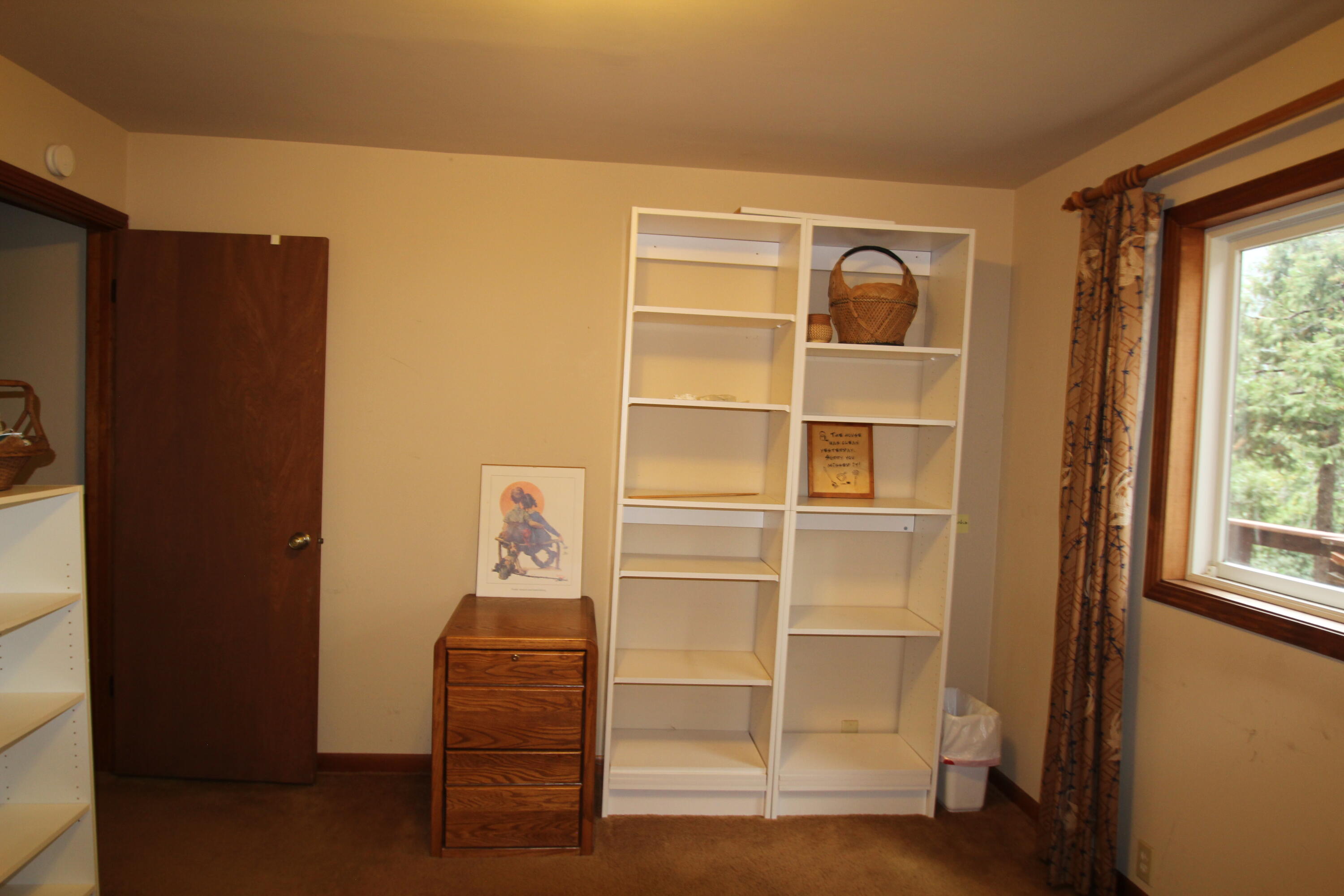 340 Mariposa Dr, Pierpoint Springs, CA 93265