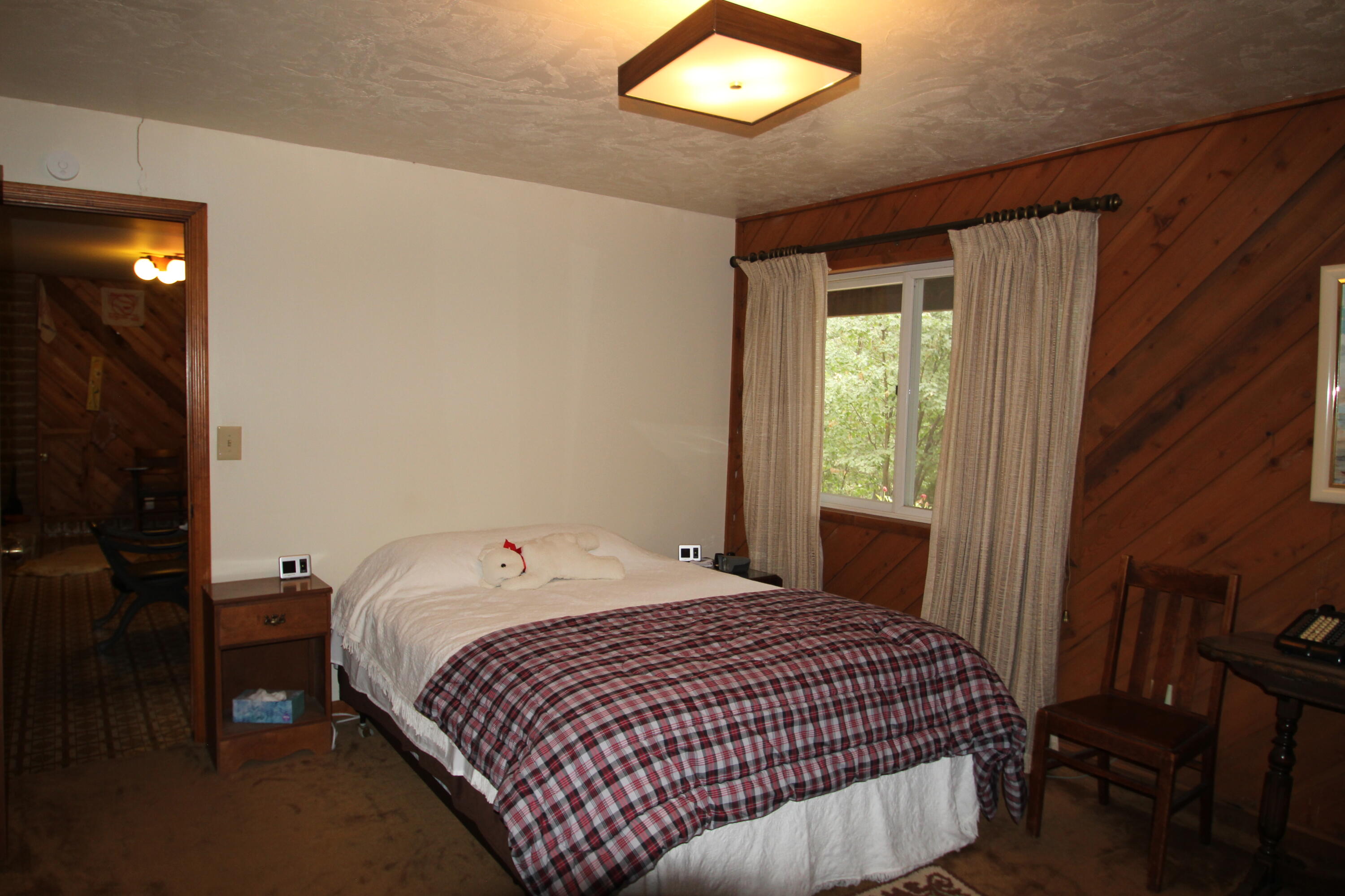 340 Mariposa Dr, Pierpoint Springs, CA 93265