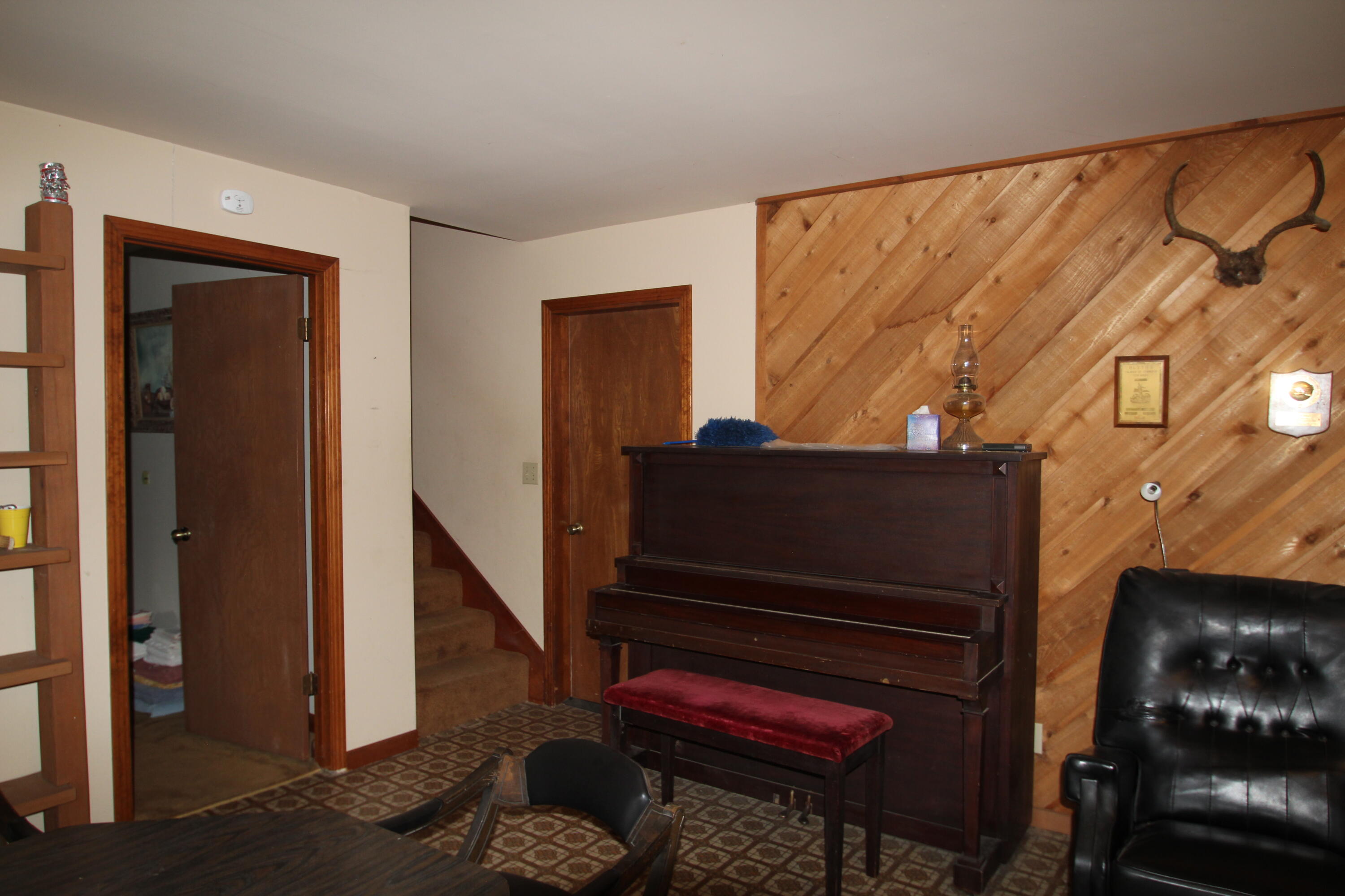 340 Mariposa Dr, Pierpoint Springs, CA 93265