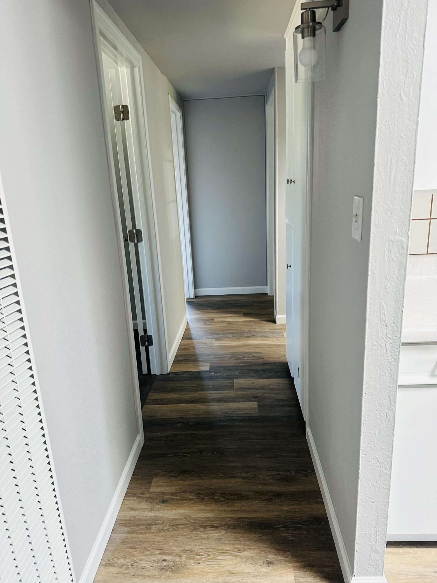 210 Plum Dr, Exeter, CA 93221