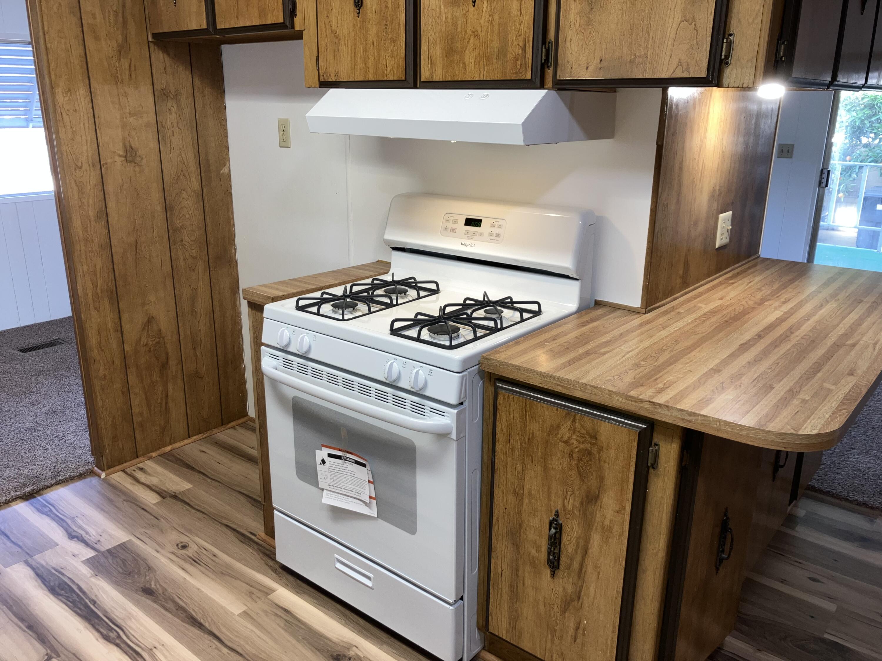 314 N Albert Ave #101, Exeter, CA 93221