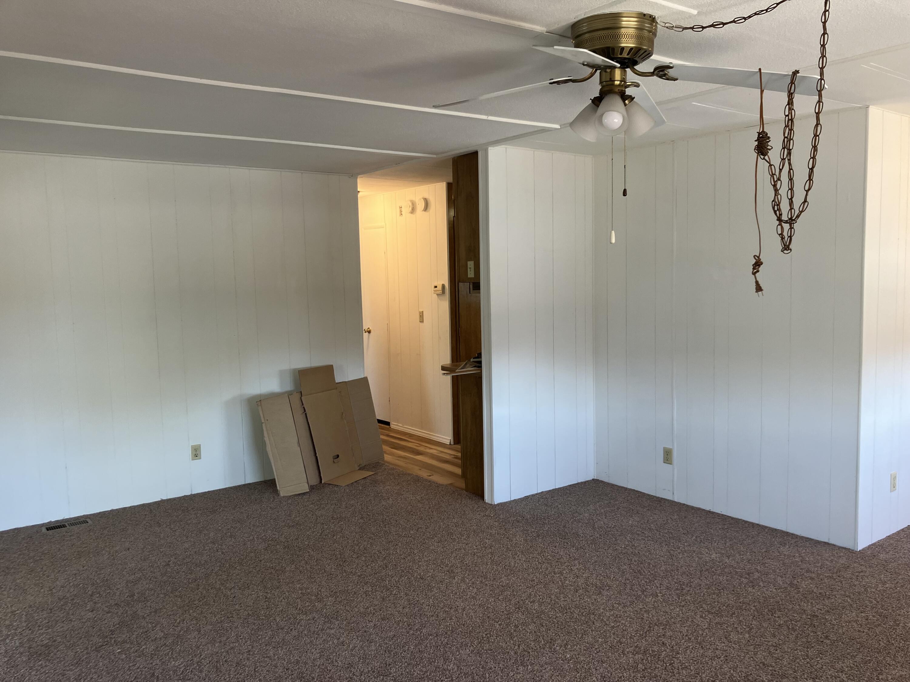 314 N Albert Ave #101, Exeter, CA 93221