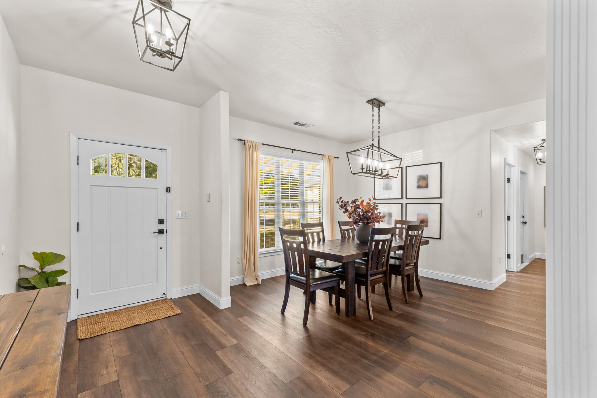 4204 S University St, Visalia, CA 93277