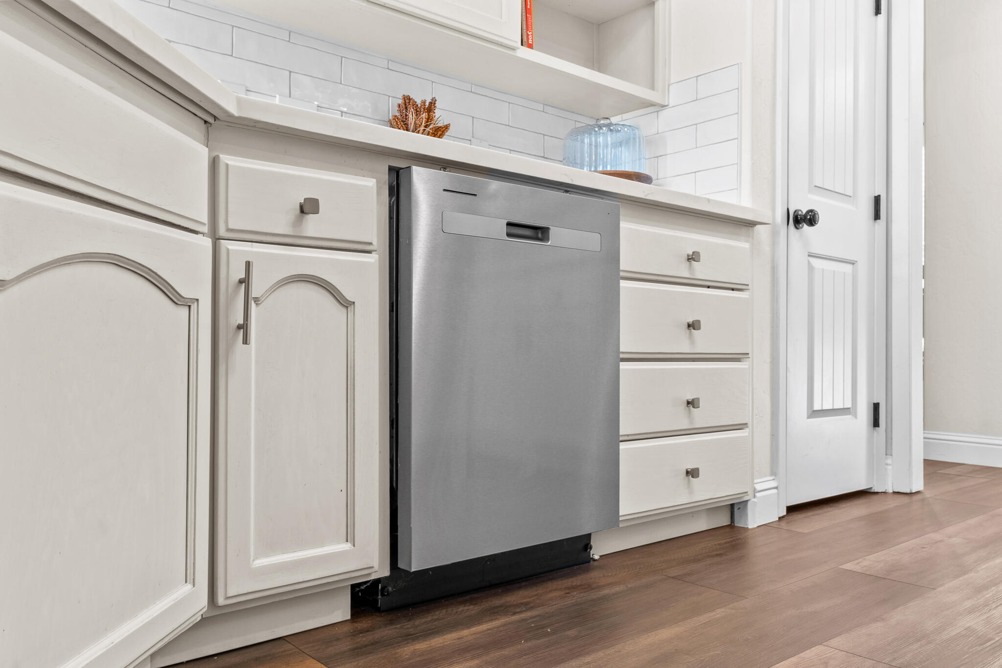 4204 S University St, Visalia, CA 93277