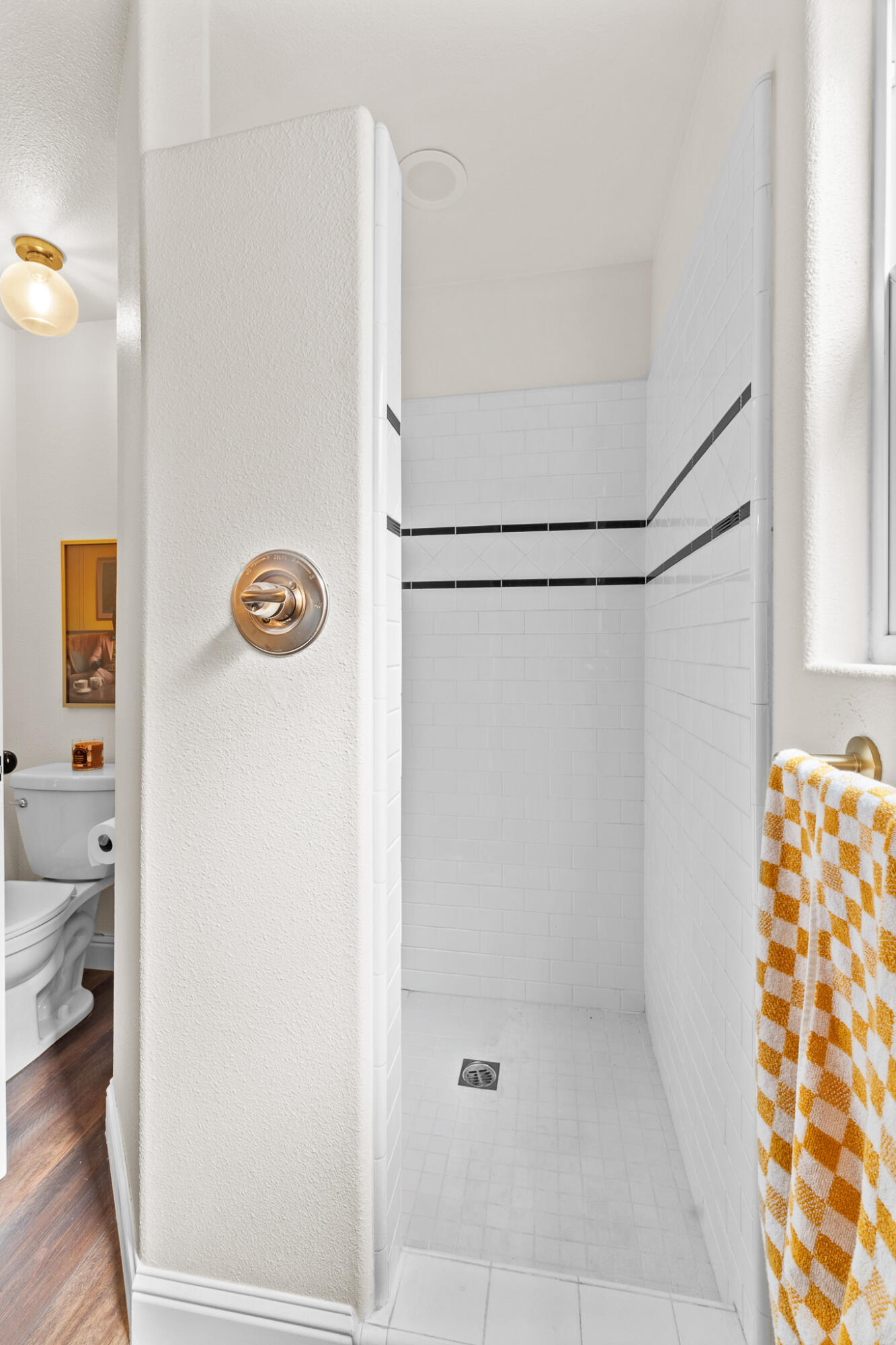 4204 S University St, Visalia, CA 93277