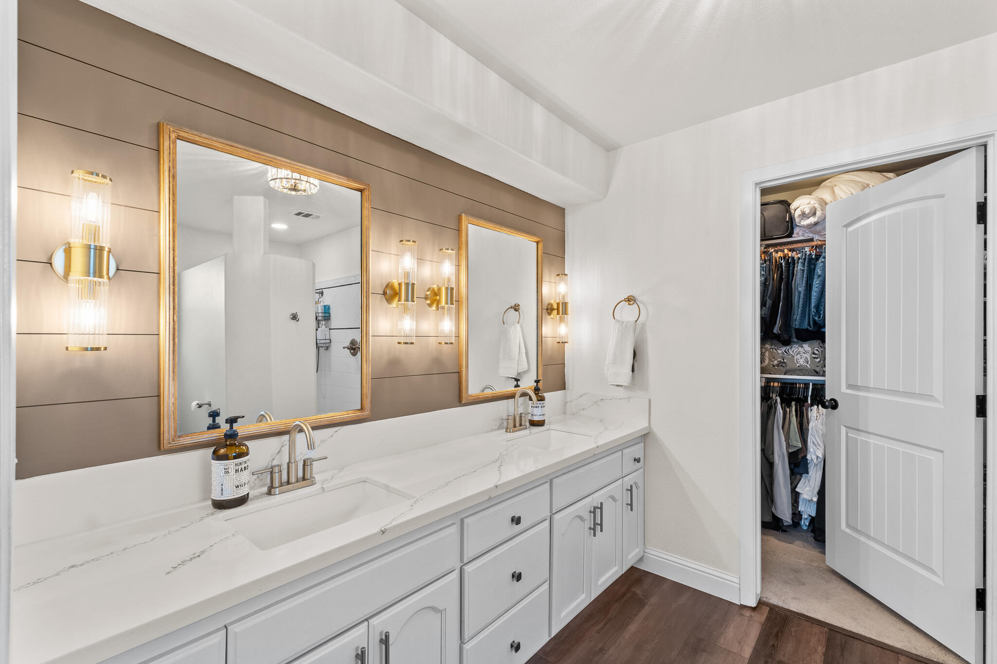 4204 S University St, Visalia, CA 93277