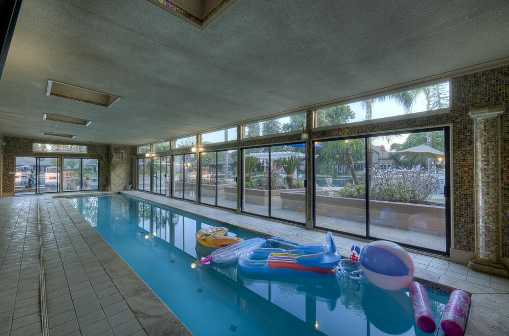 1617 N Aspen Ct, Visalia, CA 93291