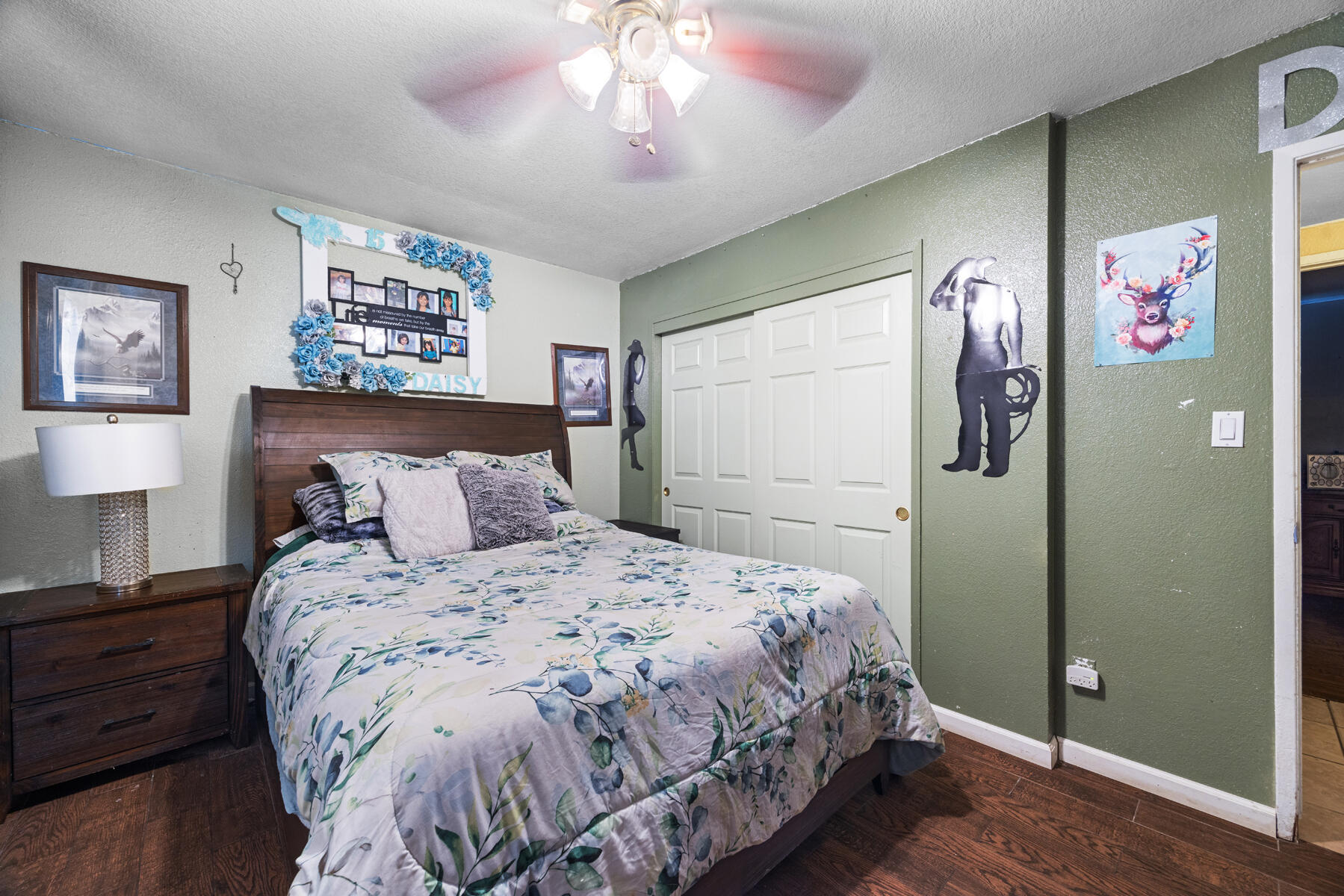 931 S Amber St, Tulare, CA 93274