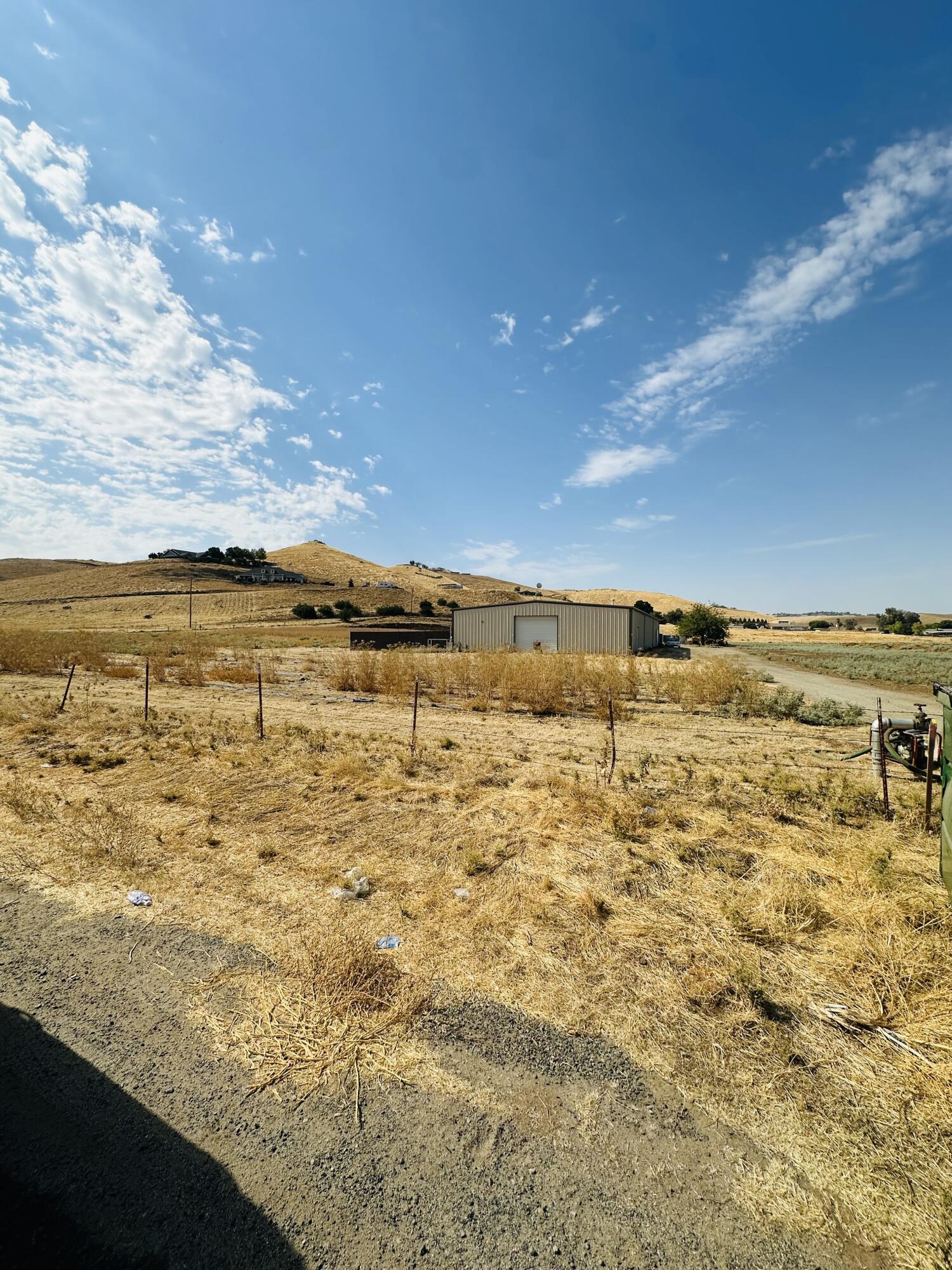 29557 Mehrten Dr #16, Exeter, CA 93221