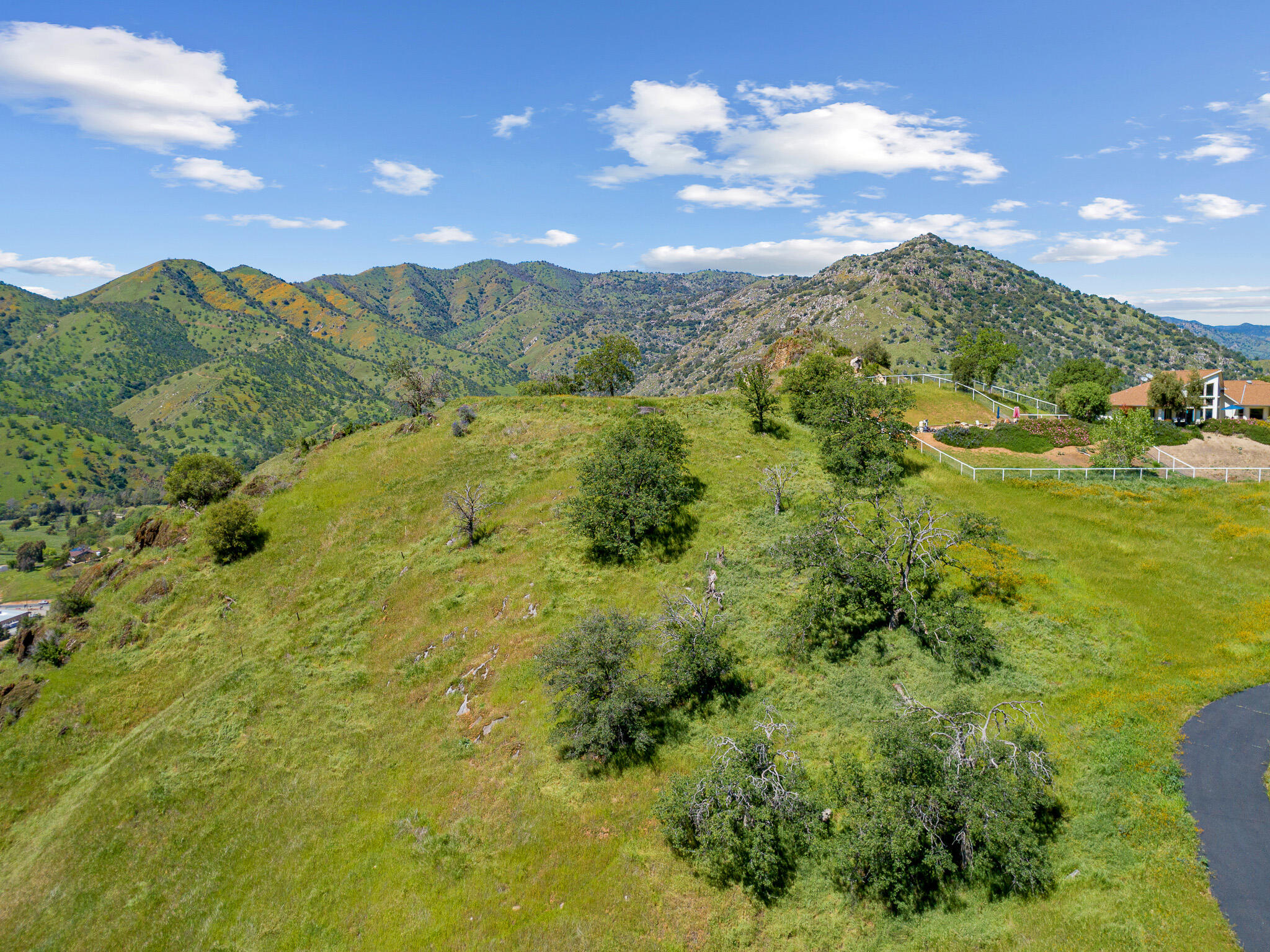 0 Black Oak Dr, Three Rivers, CA 93271