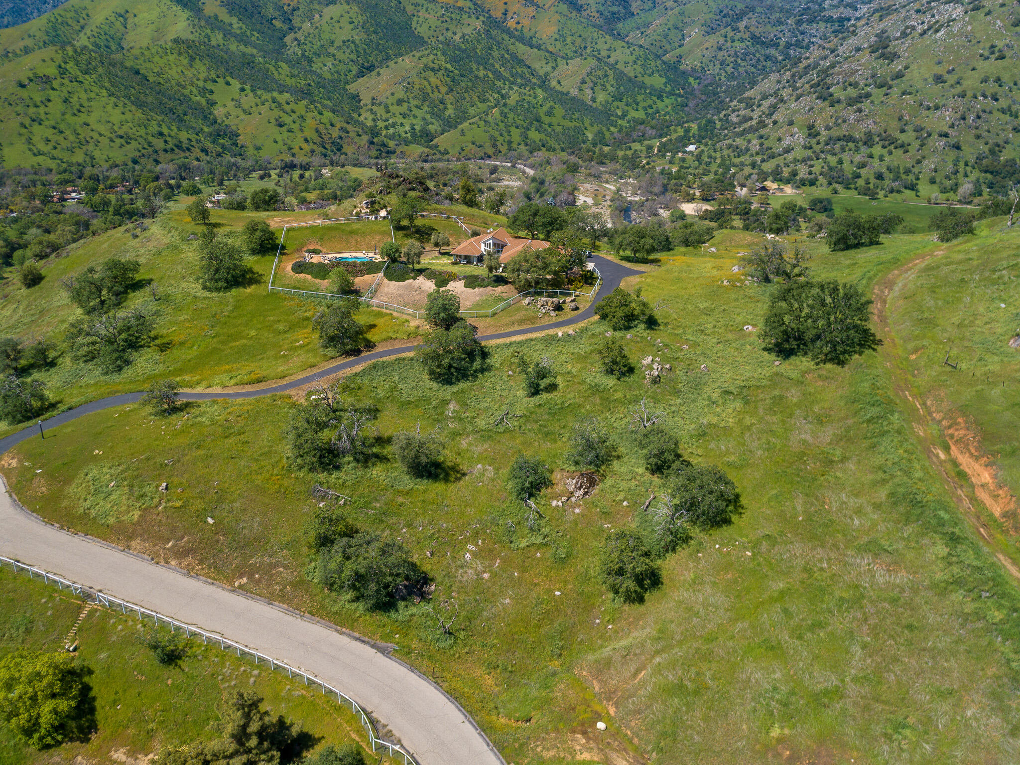 0 Black Oak Dr, Three Rivers, CA 93271