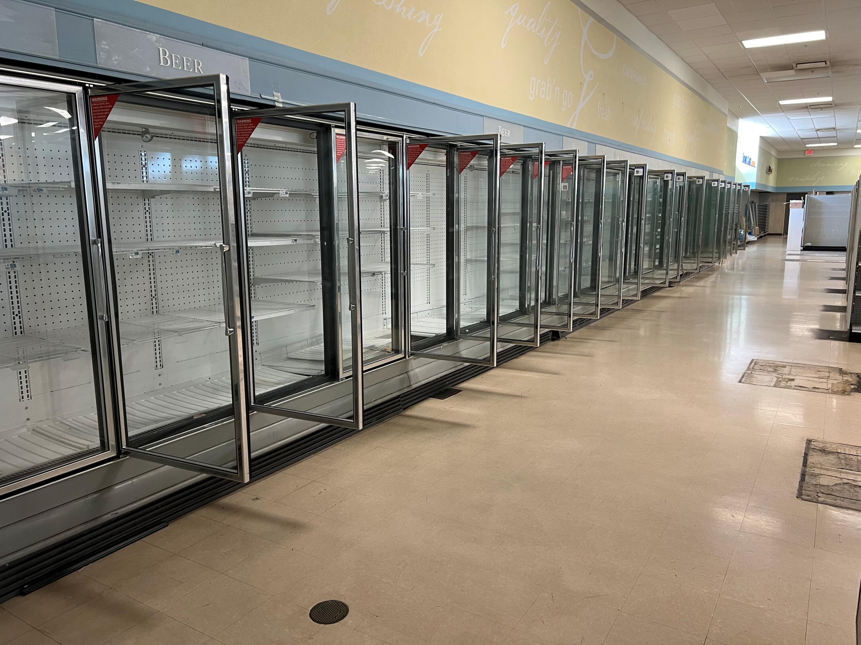 1645 E Tulare Ave, Tulare, CA 93274