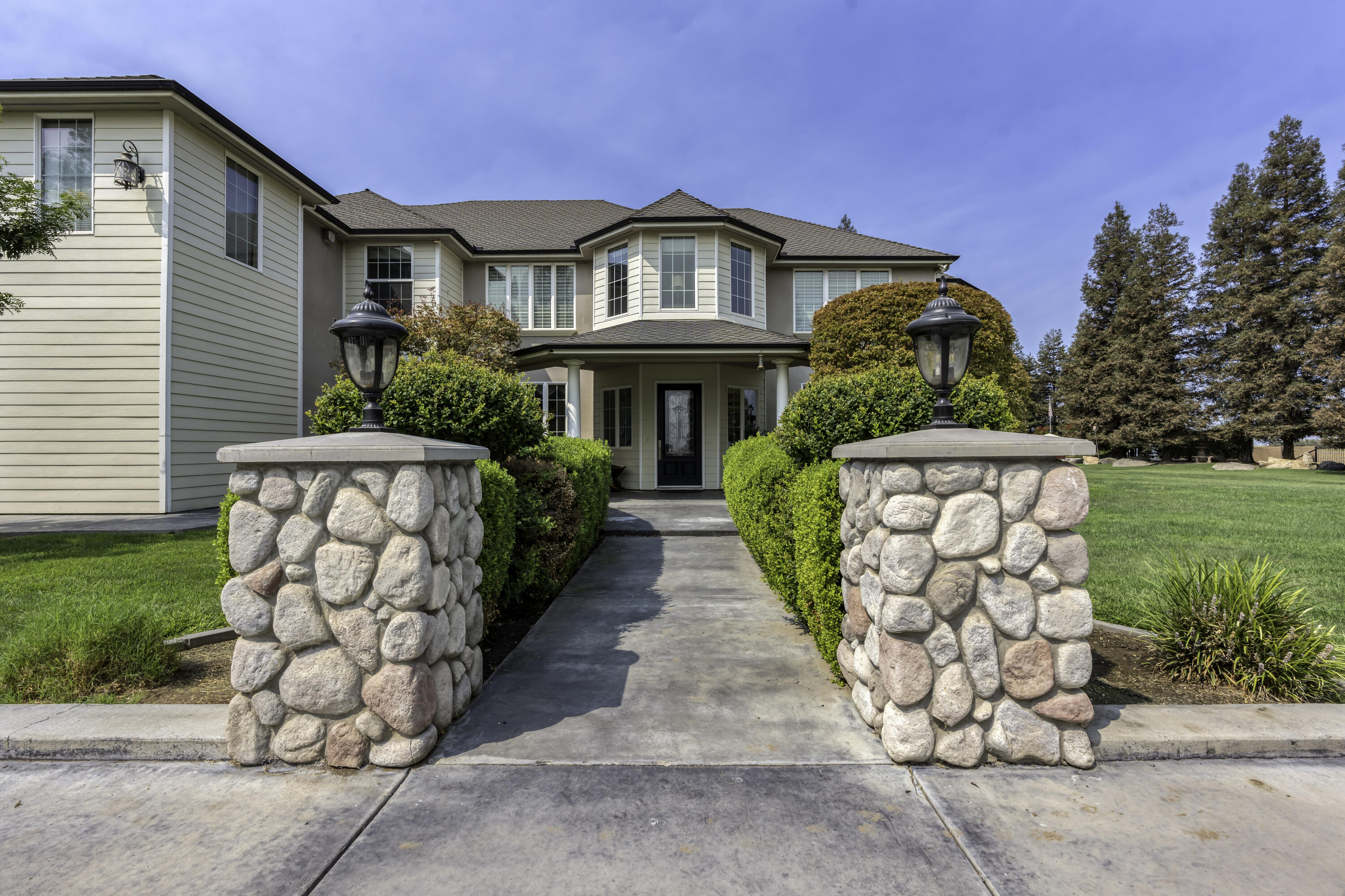 22431 Rd 180, Lindsay, CA 93247