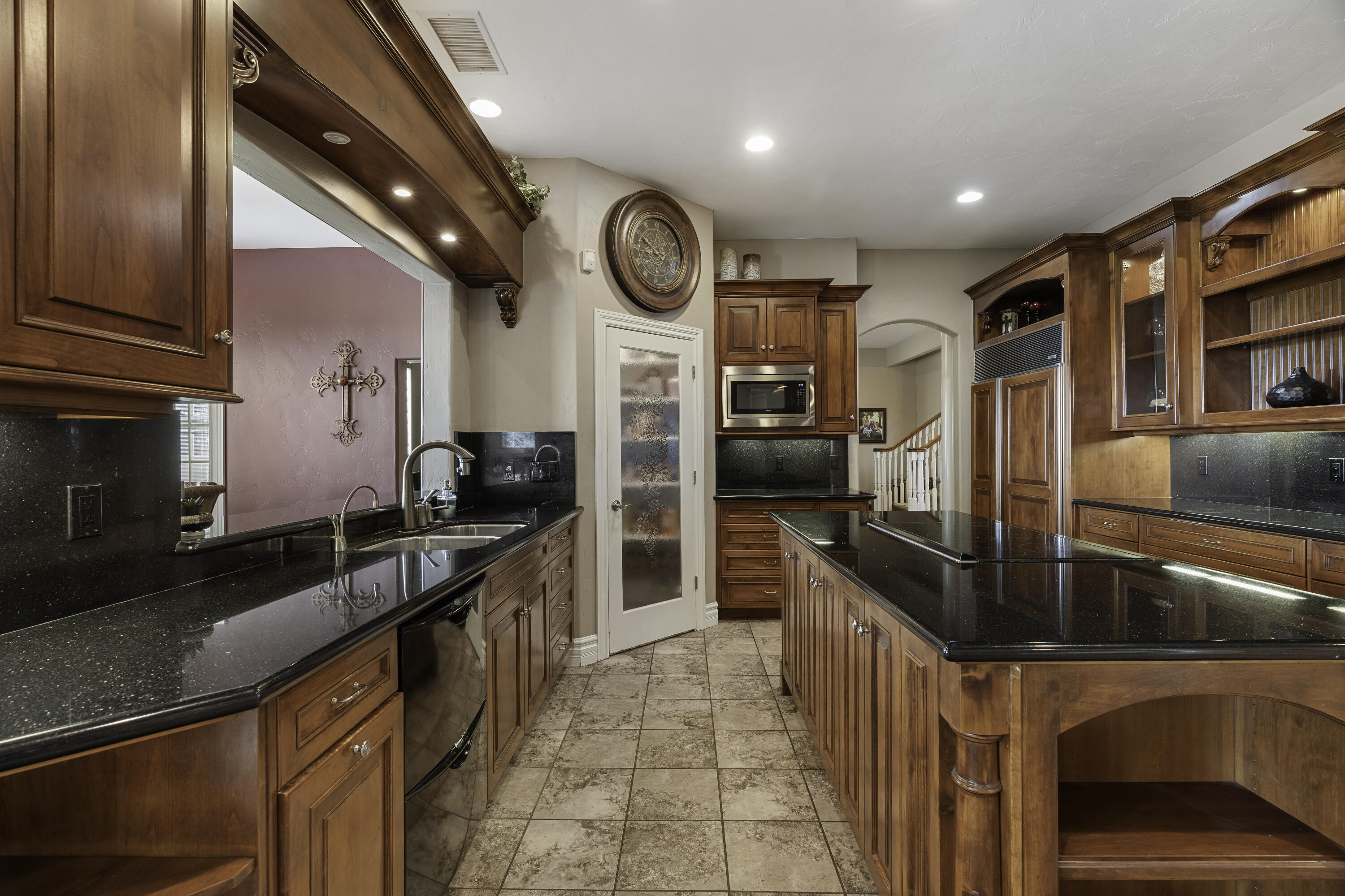 22431 Rd 180, Lindsay, CA 93247