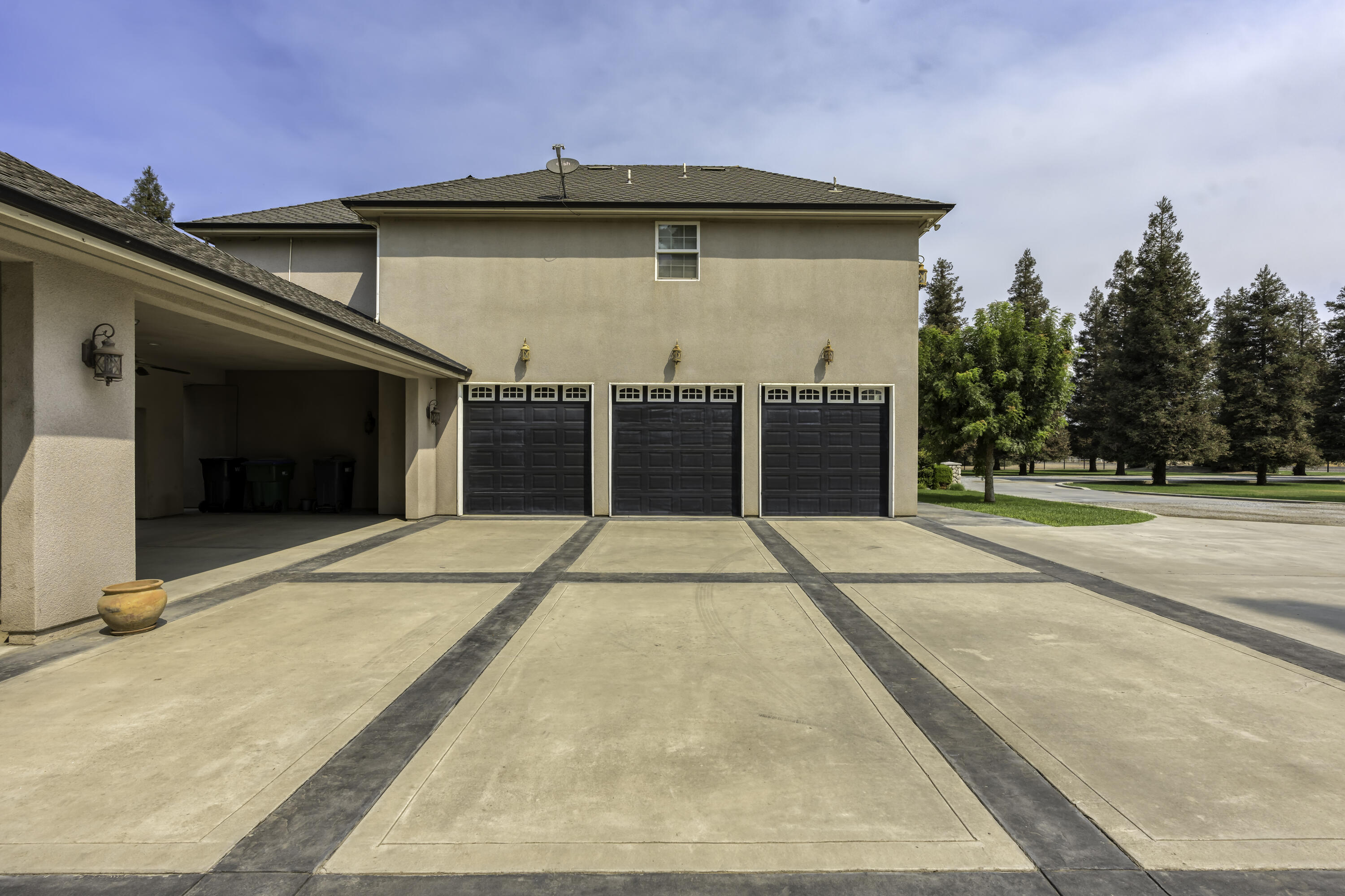 22431 Rd 180, Lindsay, CA 93247