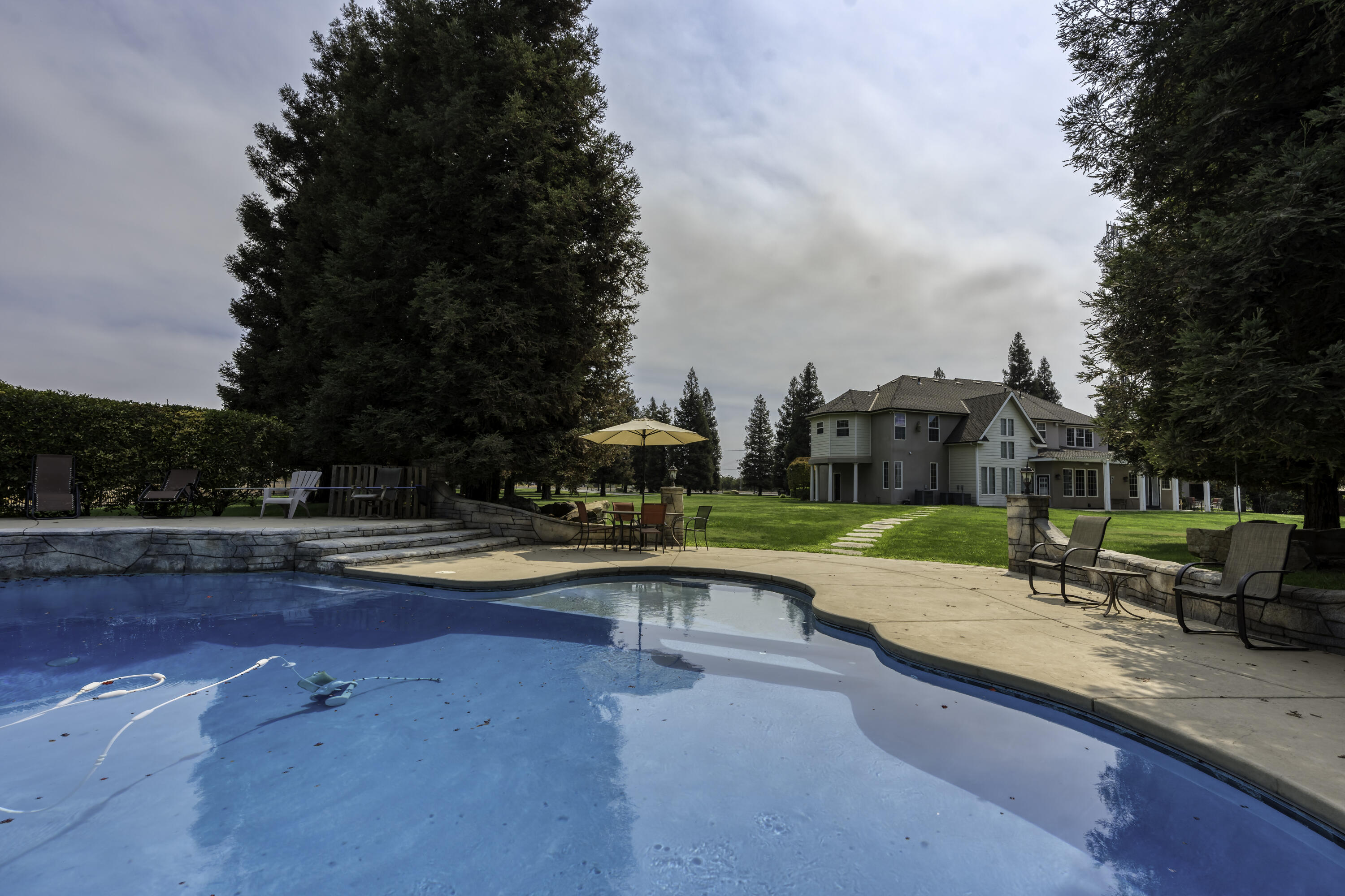 22431 Rd 180, Lindsay, CA 93247