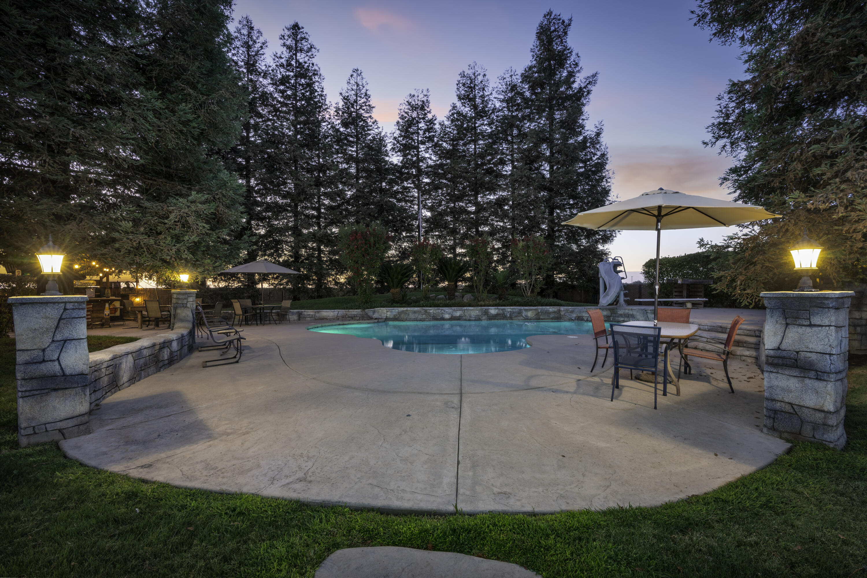 22431 Rd 180, Lindsay, CA 93247