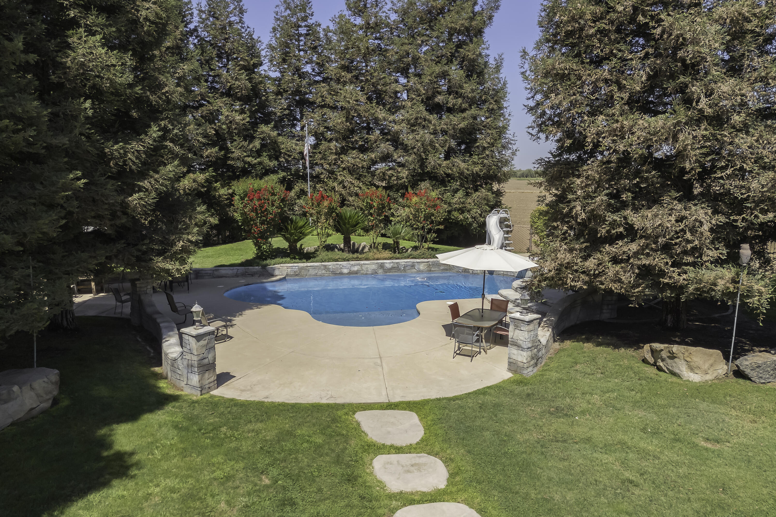 22431 Rd 180, Lindsay, CA 93247