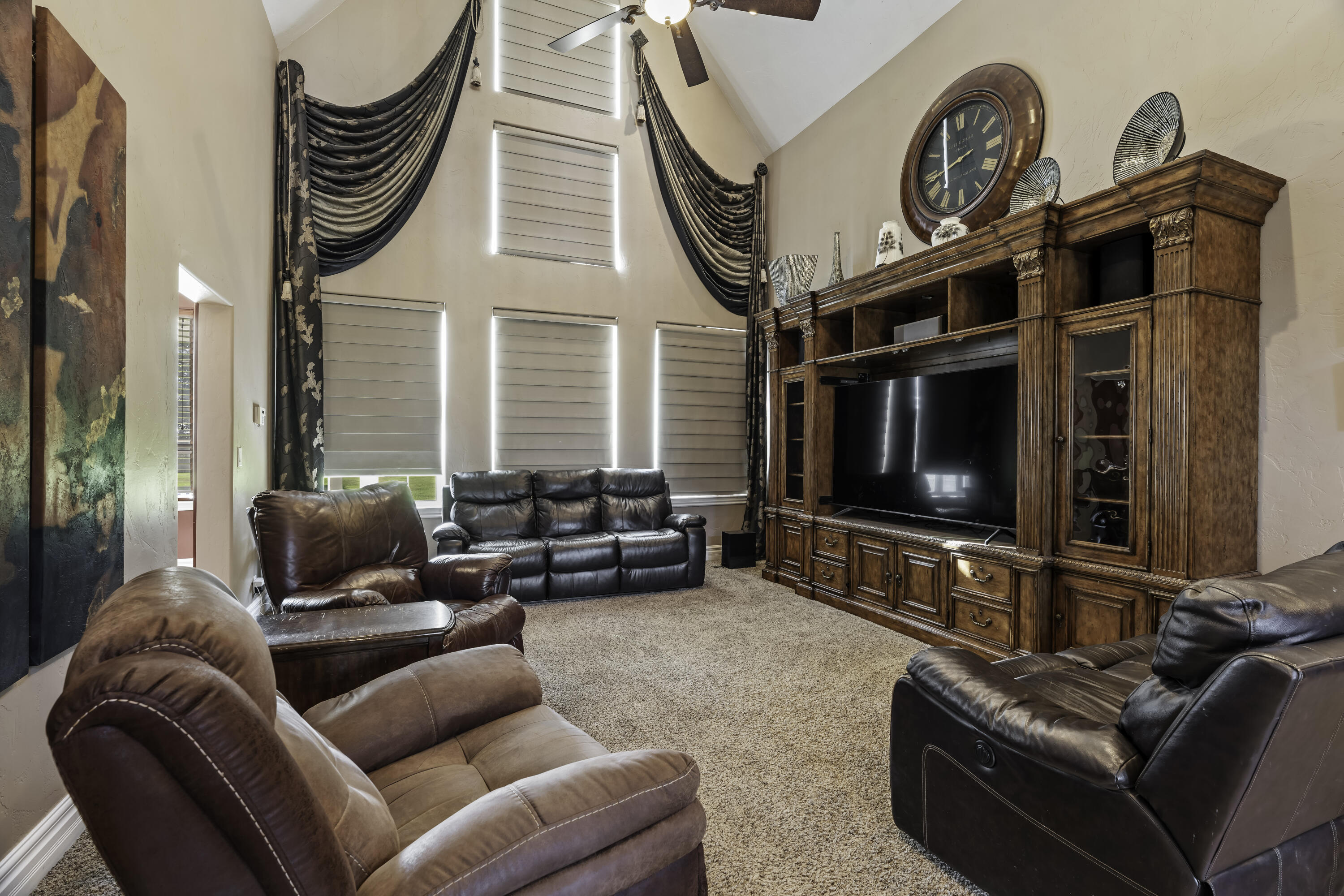 0, Lindsay, CA 93247