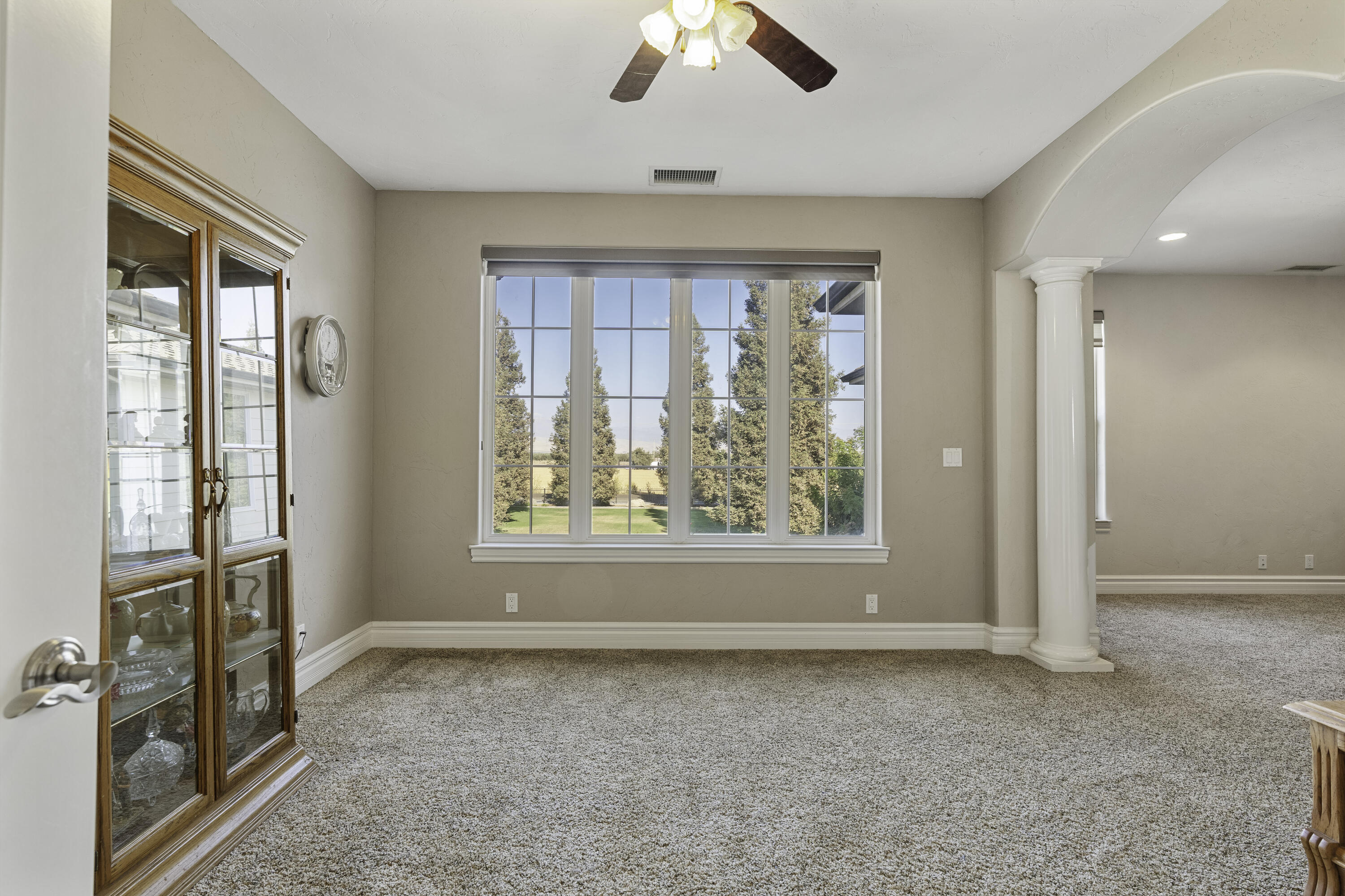 0, Lindsay, CA 93247