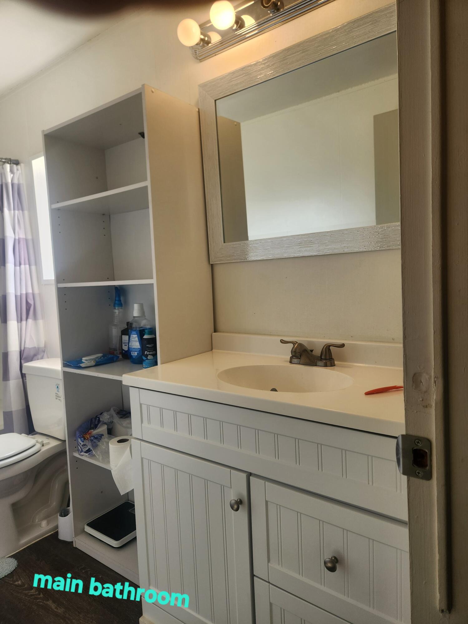 900 E Rankin Rd #18, Tulare, CA 93274