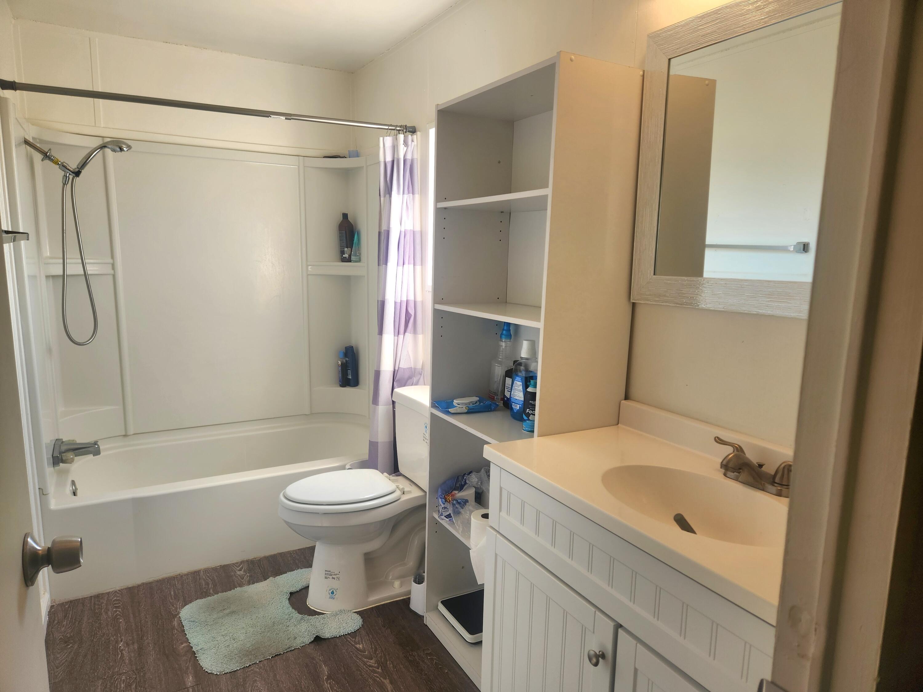 900 E Rankin Rd #18, Tulare, CA 93274