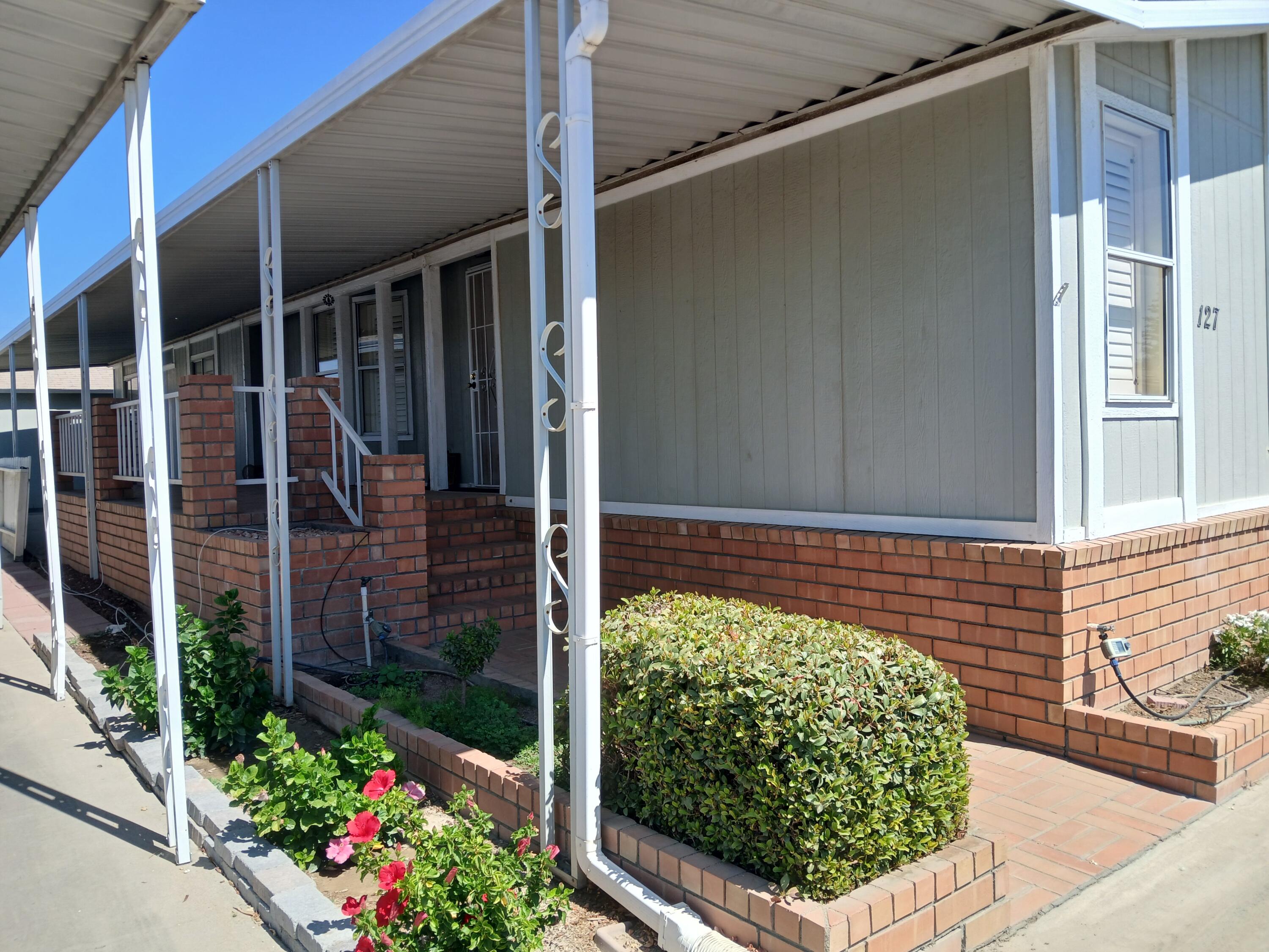 2459 N Oaks St #127, Tulare, CA 93274