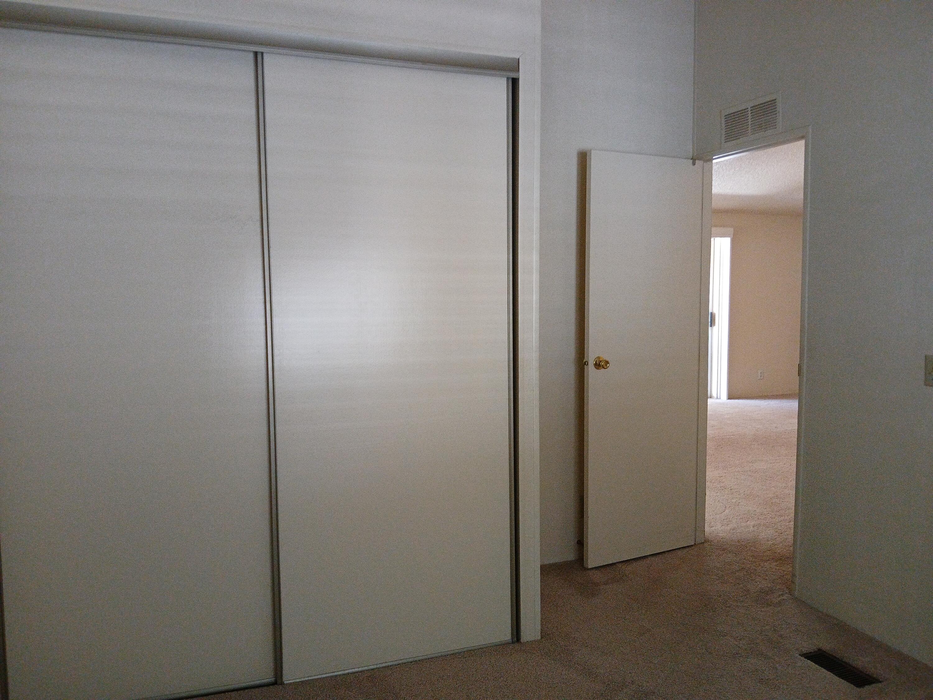 2459 N Oaks St #127, Tulare, CA 93274