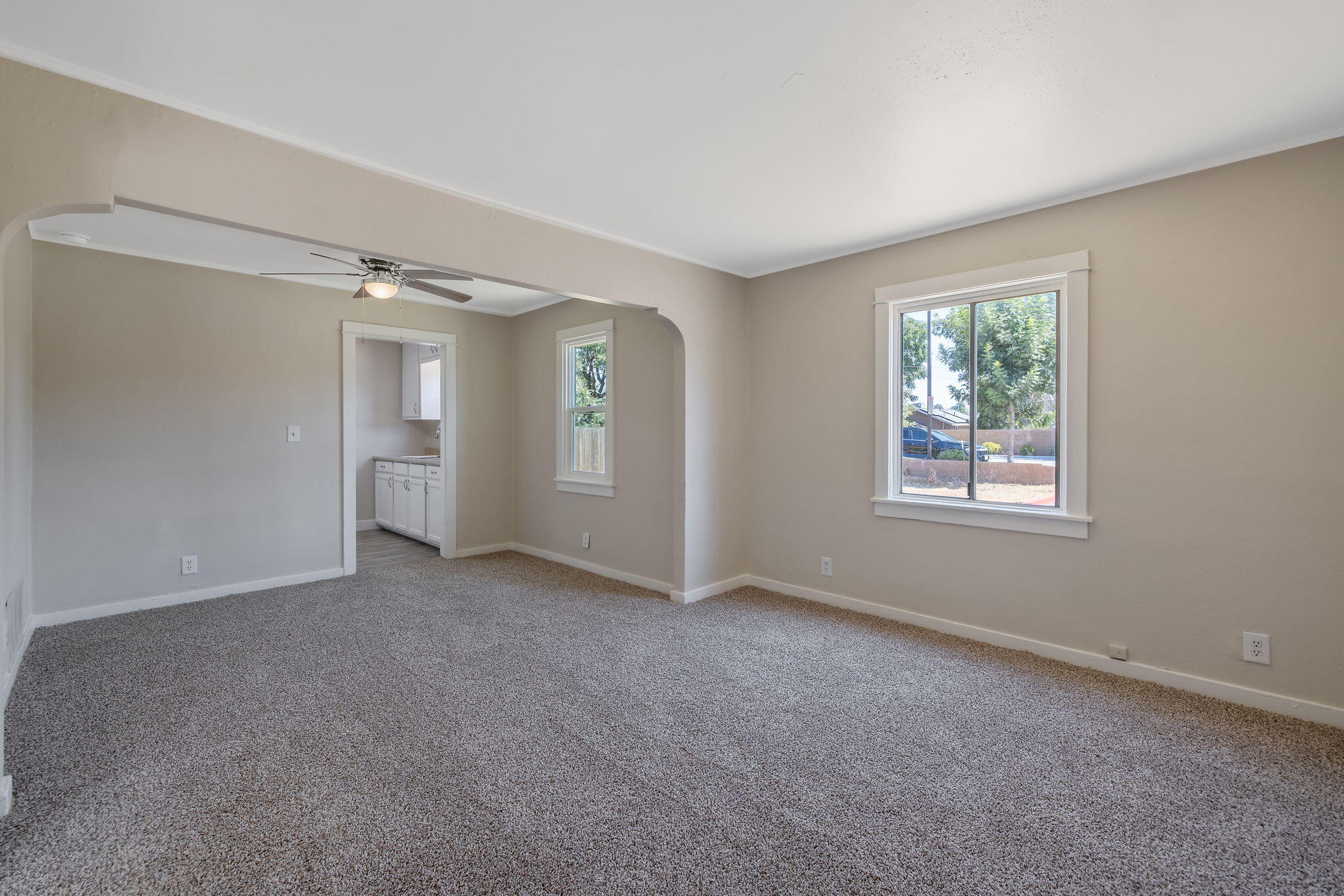 125 N N Hicks St #A, Visalia, CA 93291