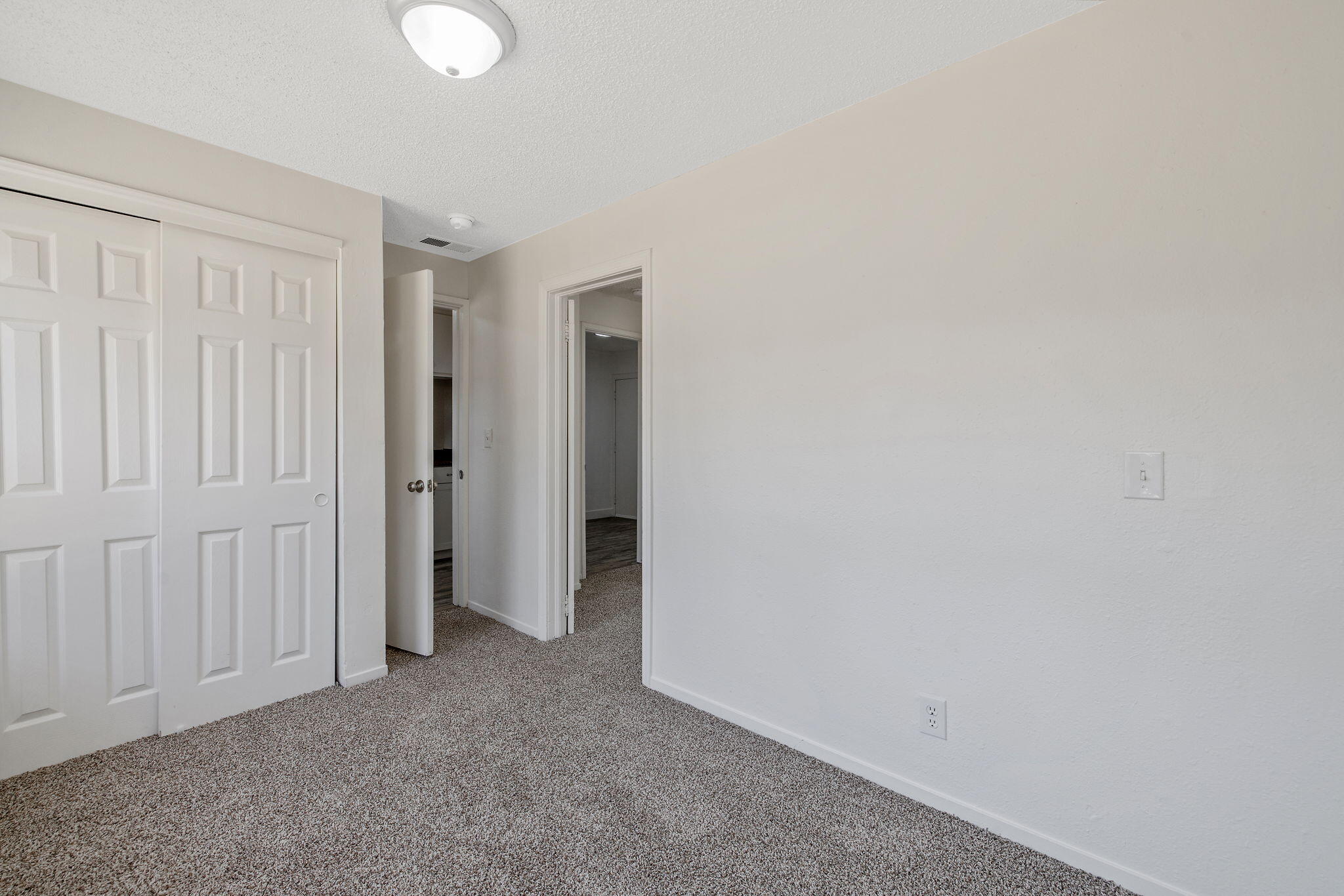 125 N N Hicks St #A, Visalia, CA 93291