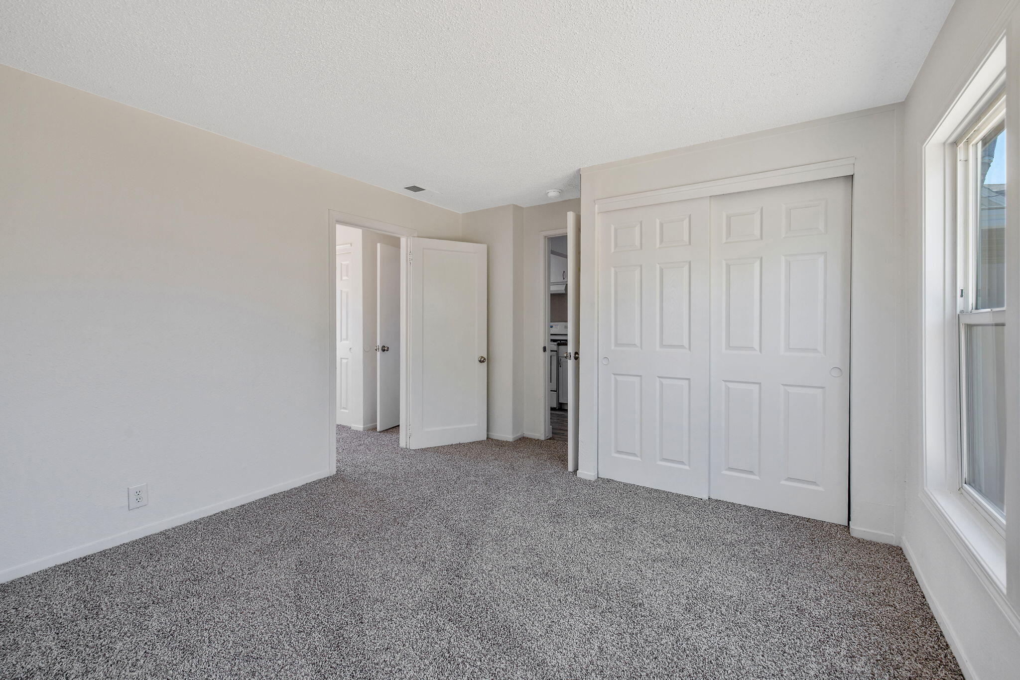 125 N N Hicks St #A, Visalia, CA 93291