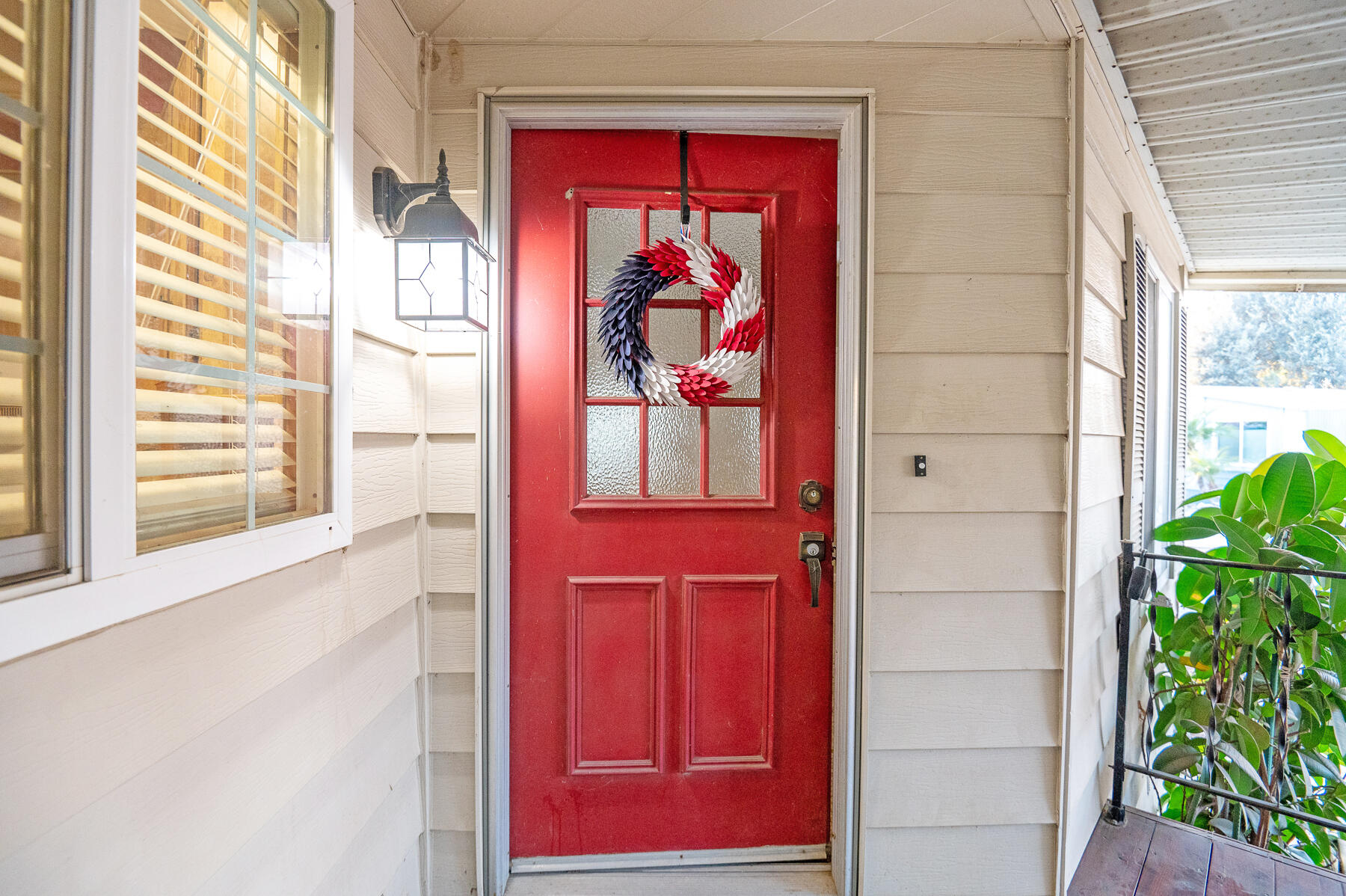 2400 W Midvalley Ave #Ld44, Visalia, CA 93277