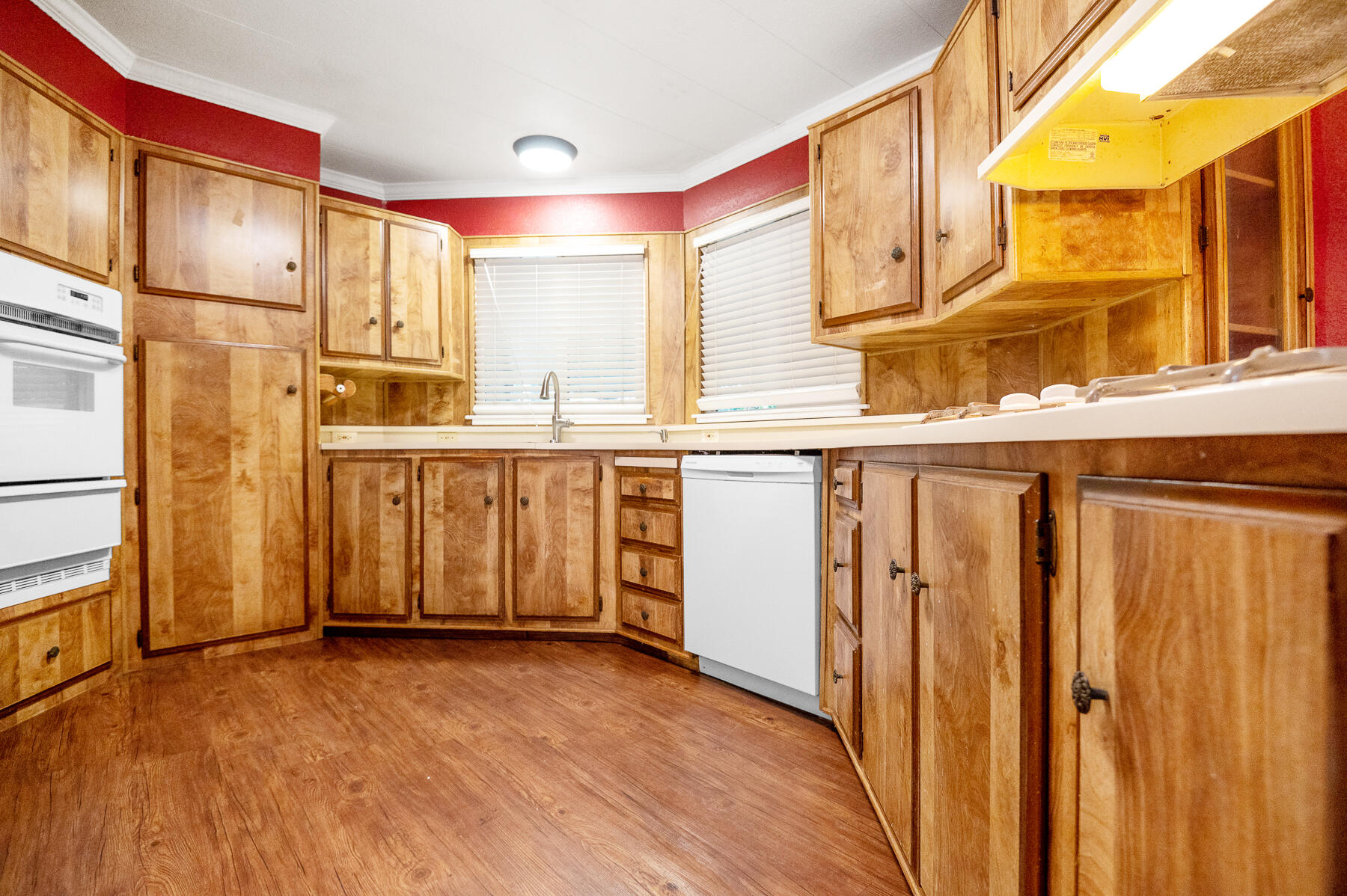 2400 W Midvalley Ave #Ld44, Visalia, CA 93277