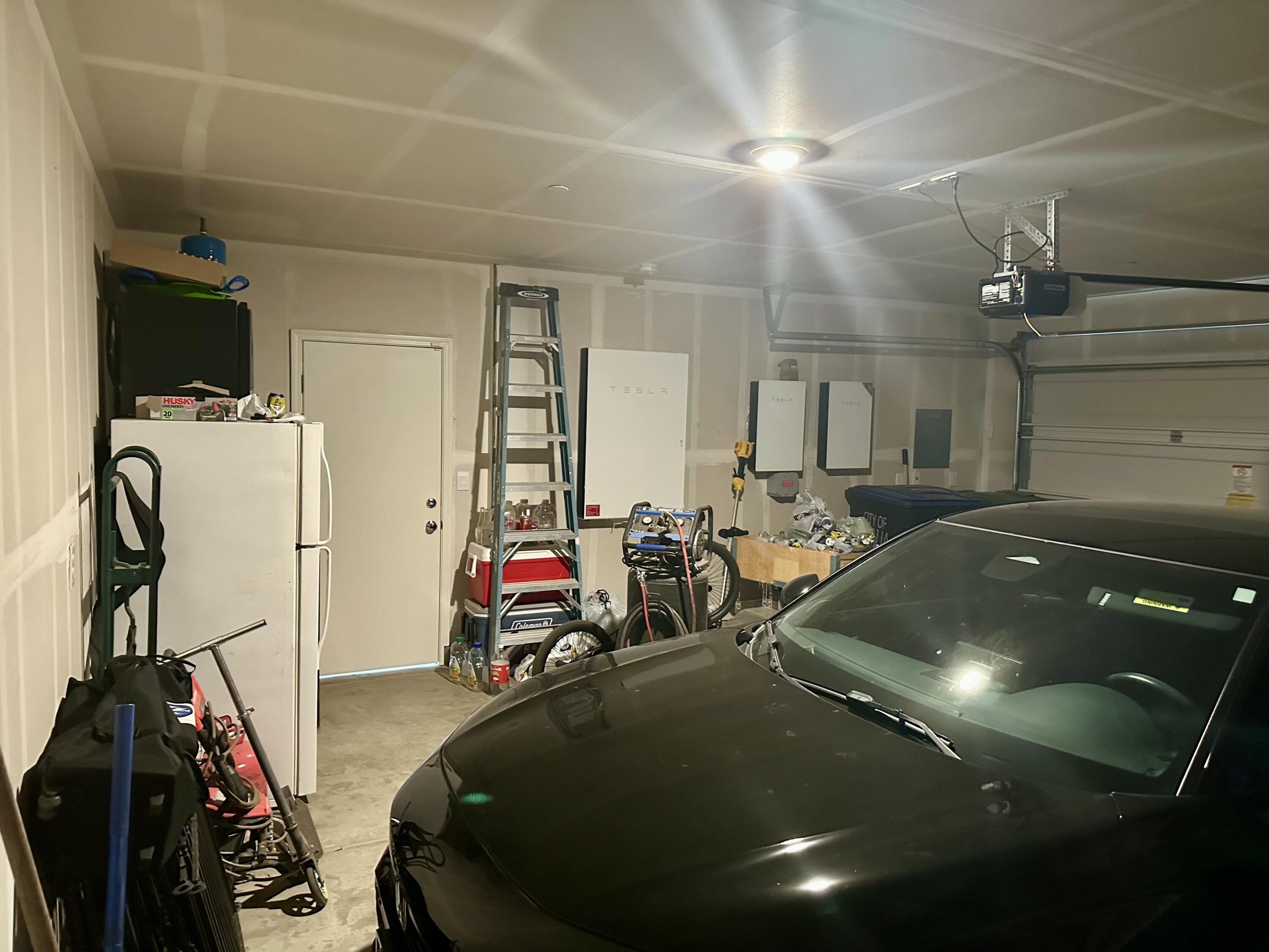 1138 E Packwood Ave, Visalia, CA 93292