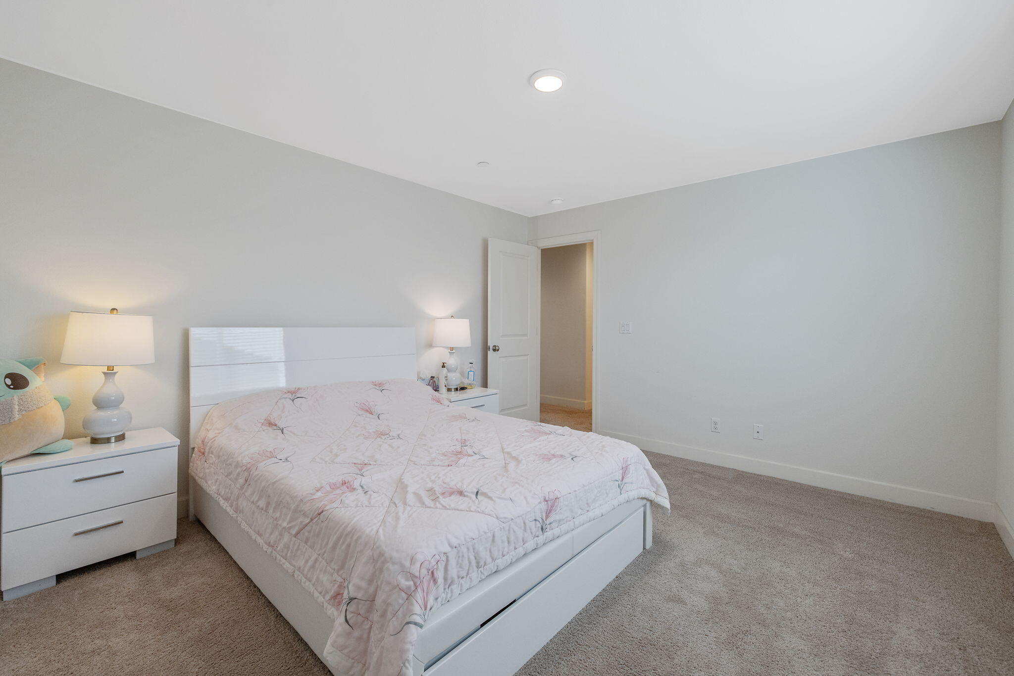 3043 Parks Ave, Tulare, CA 93274