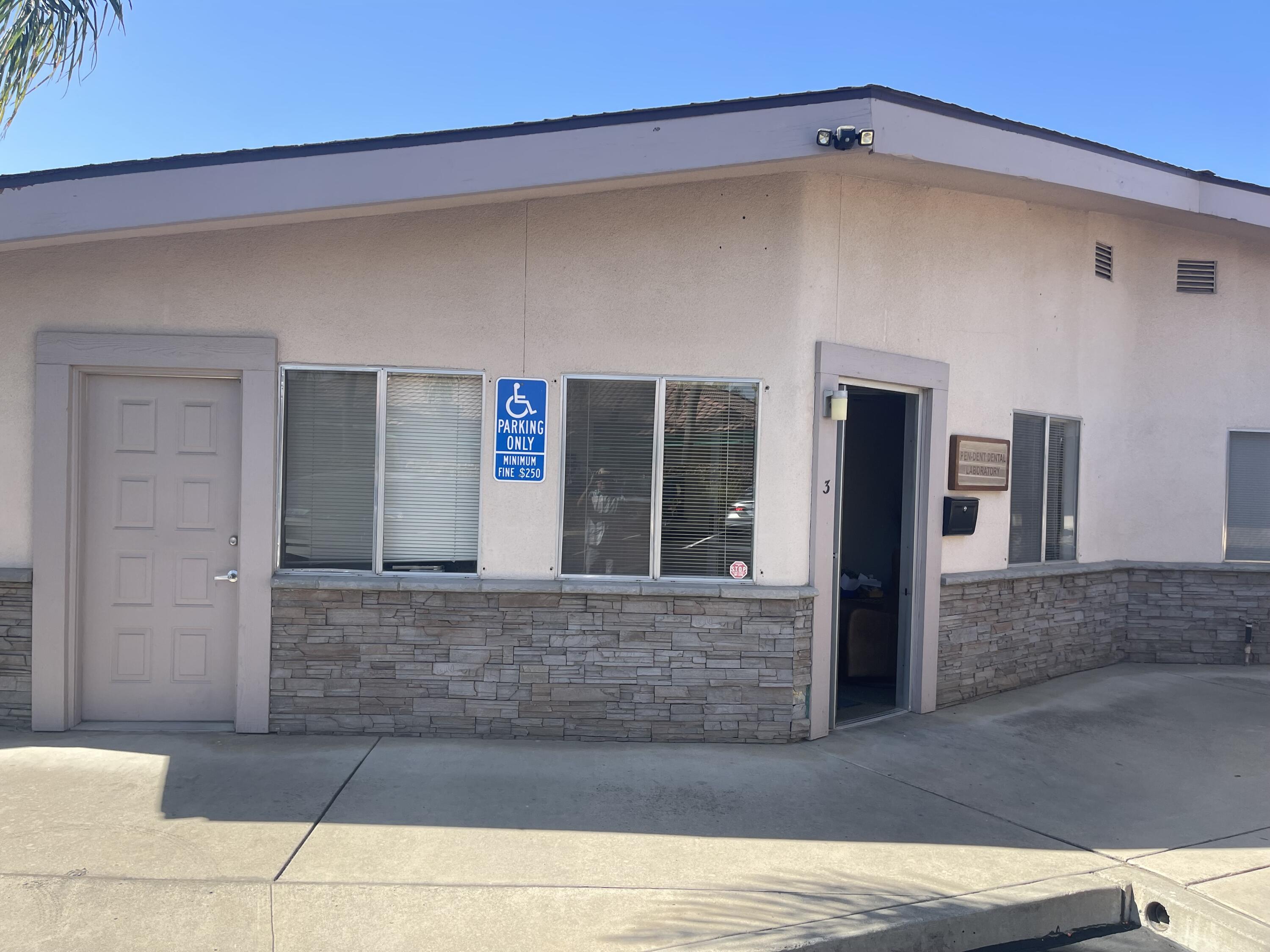 365 Pearson Dr, Porterville, CA 93257