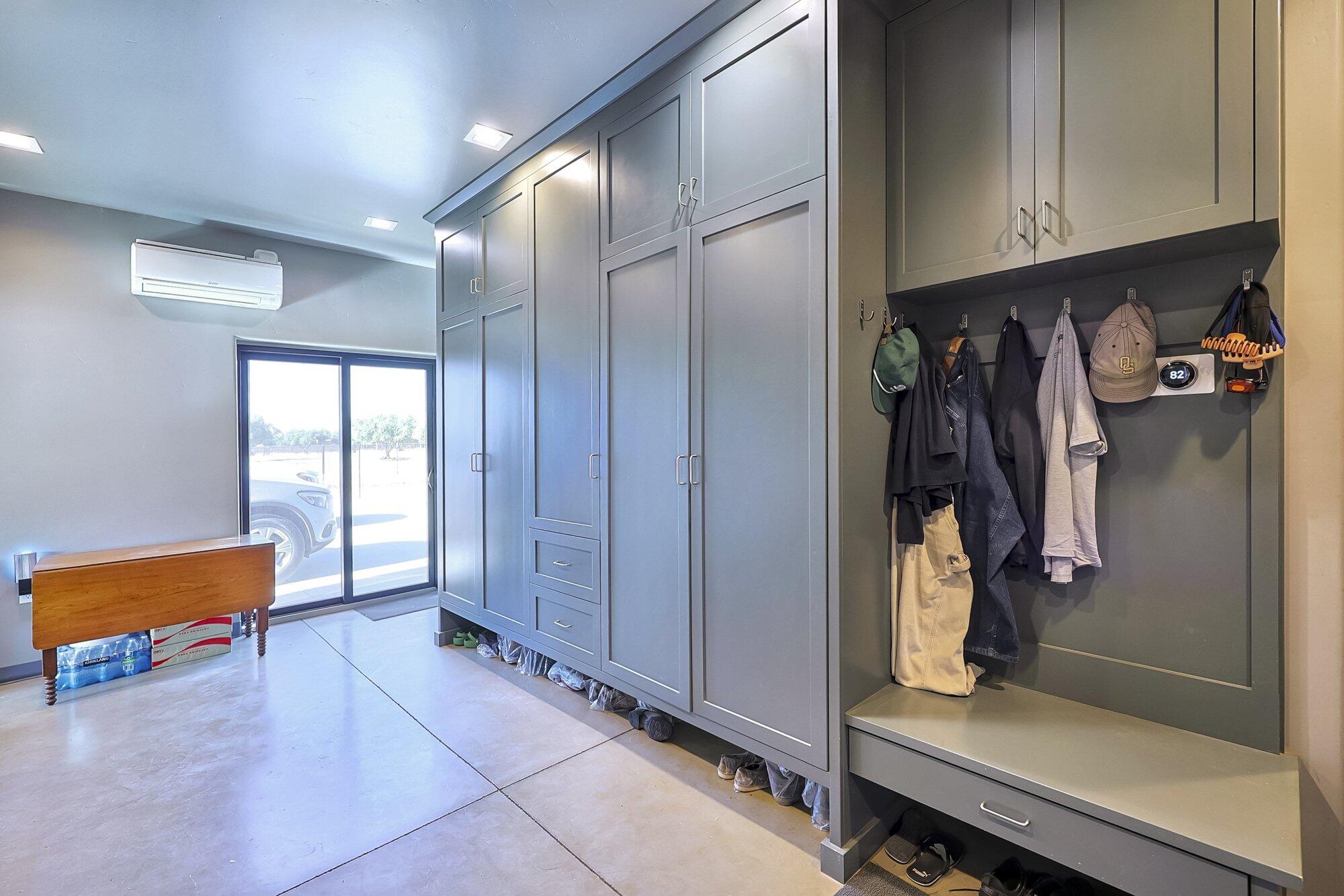 15725 Ave 376, Visalia, CA 93292