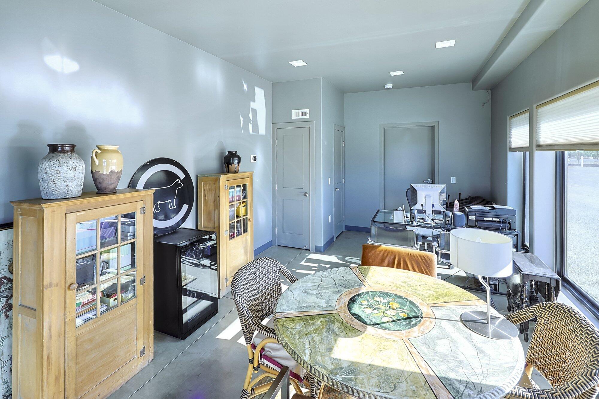 15725 Ave 376, Visalia, CA 93292