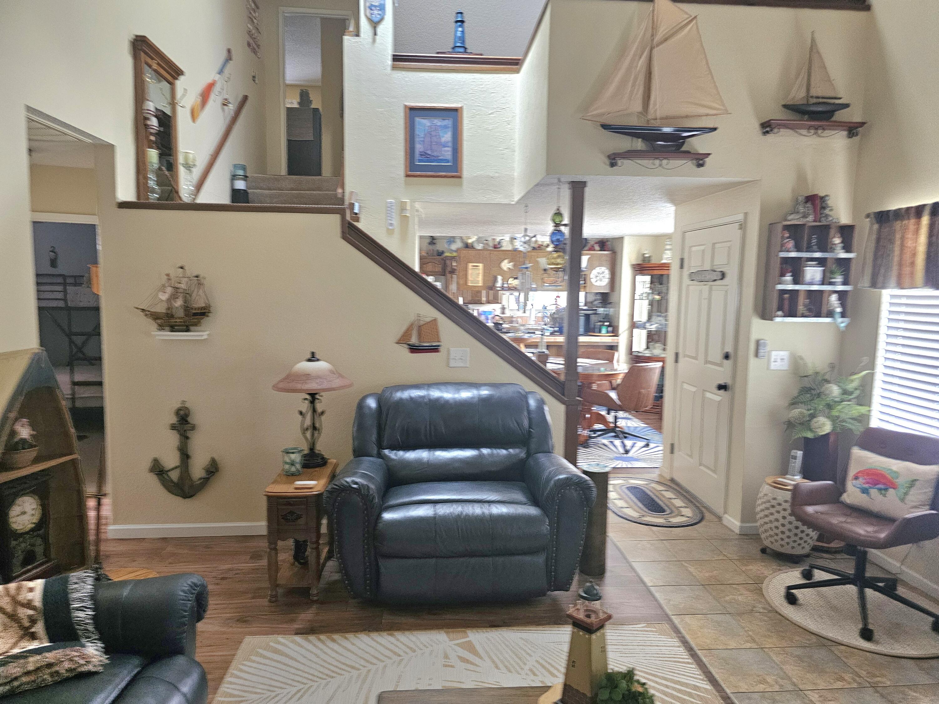 1205 E Ferguson Ave, Visalia, CA 93292