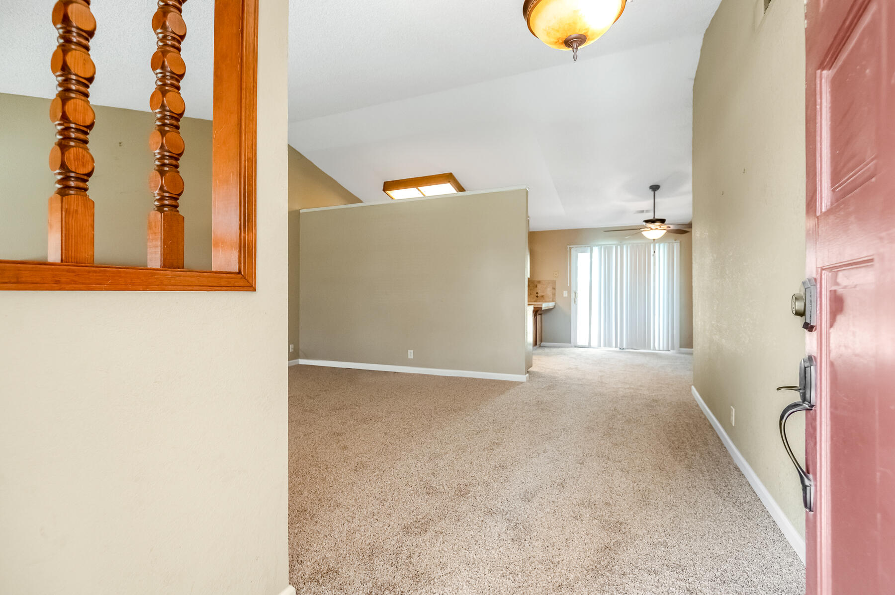 1282 E Ben Franklin Ave, Tulare, CA 93274